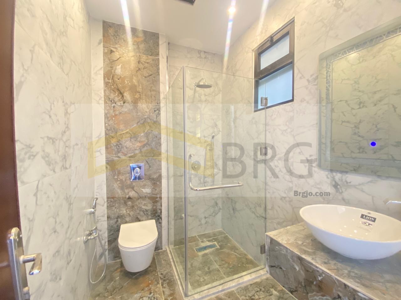 b68422fb-a261-4550-b6ea-1c5cb0335039