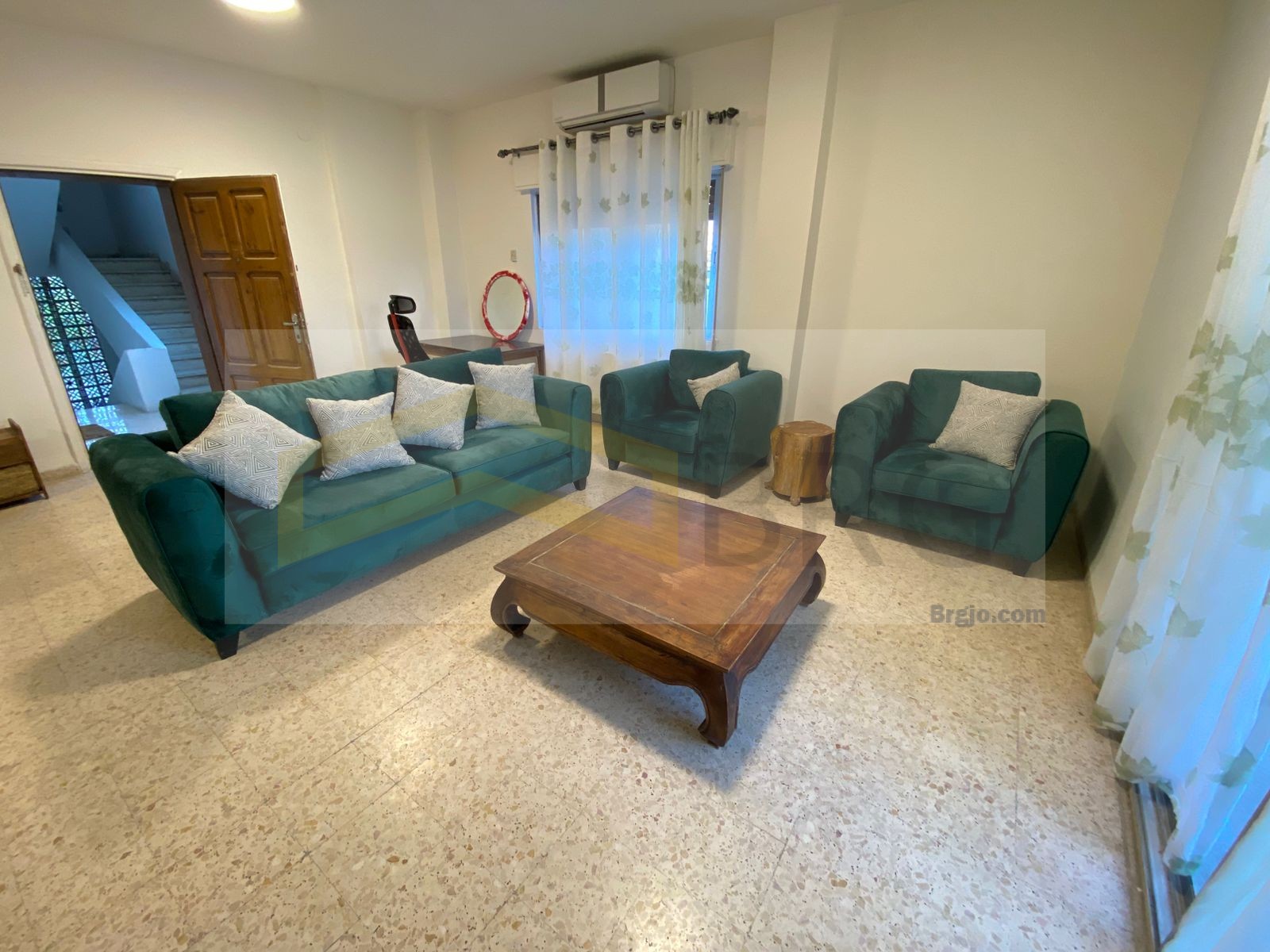 bd4cfa76-ec01-4909-9991-1324fb3c406d