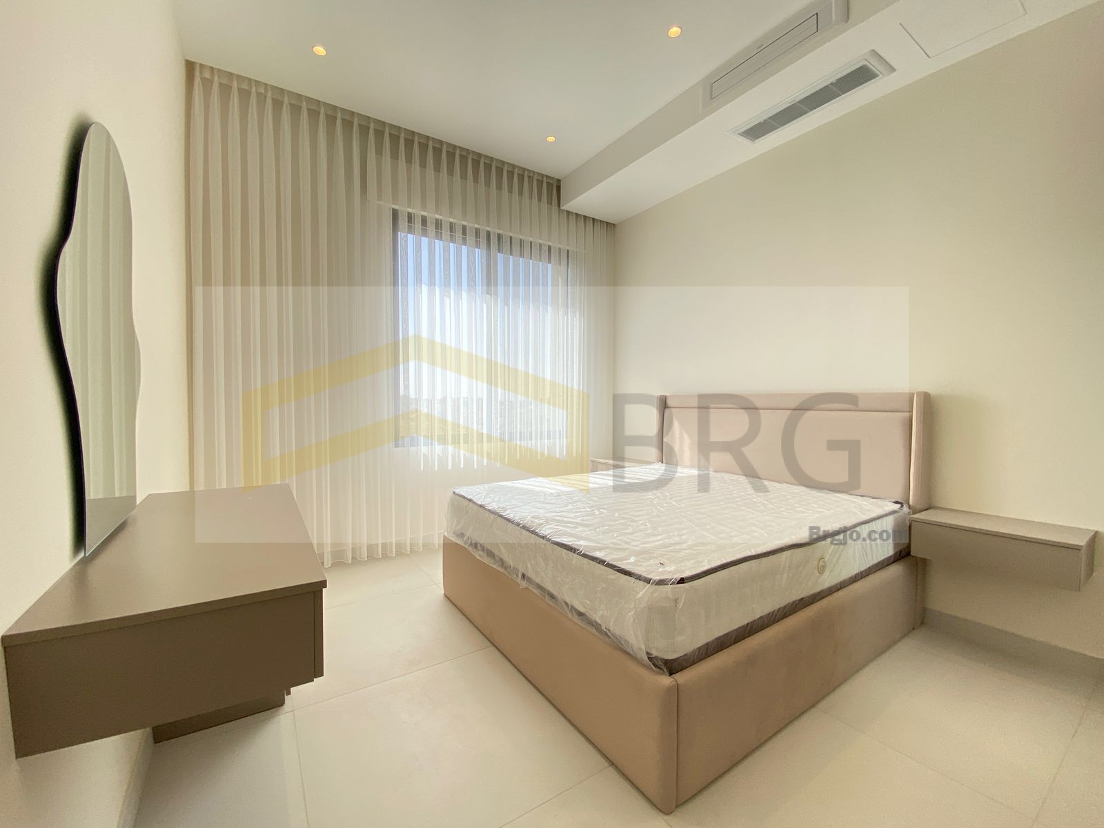 c42915c0-4c4f-4d17-9c2b-2fa6dc11e41a