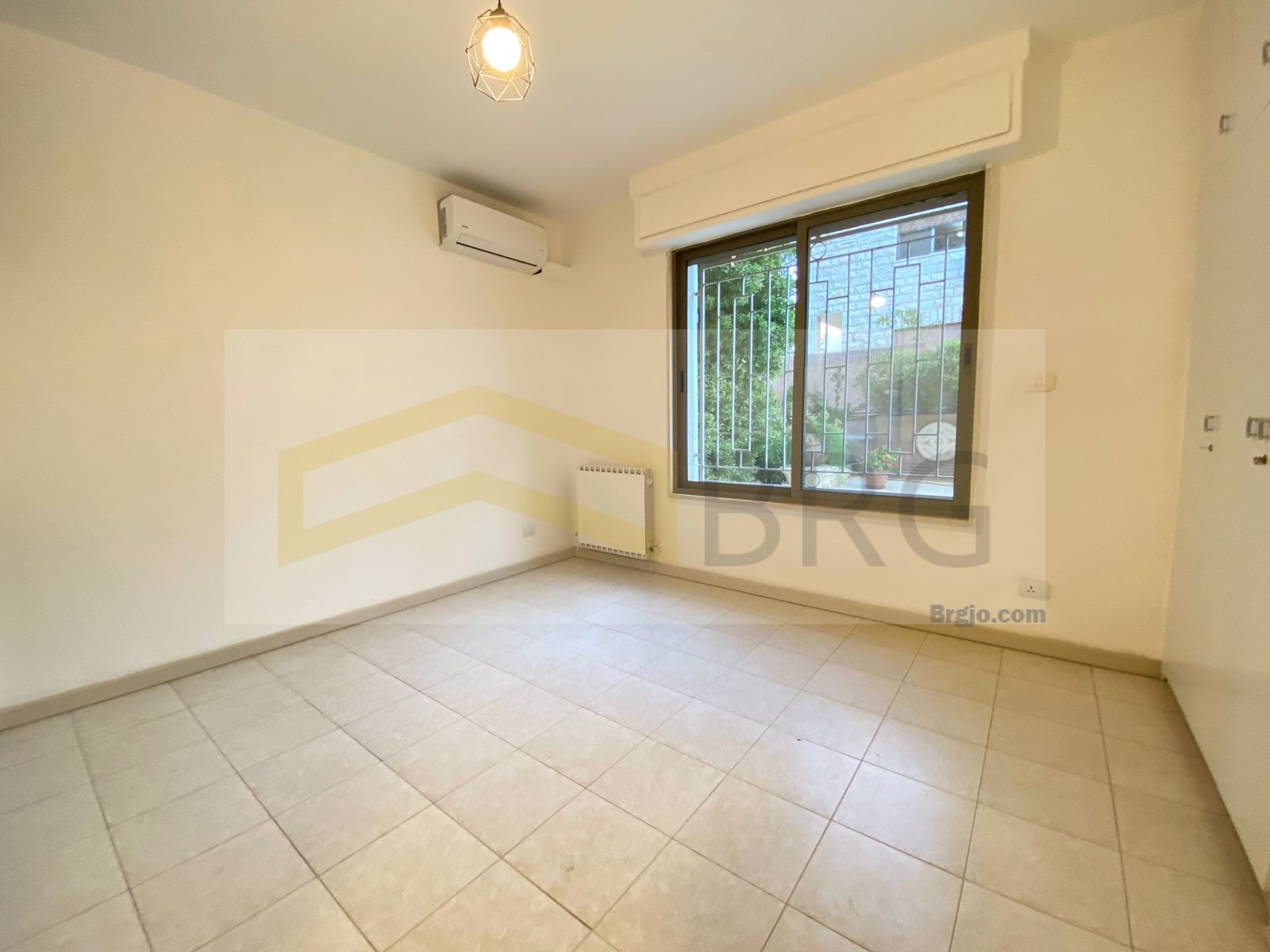 cdd43579-4ffd-4c66-8392-b31cd605b435