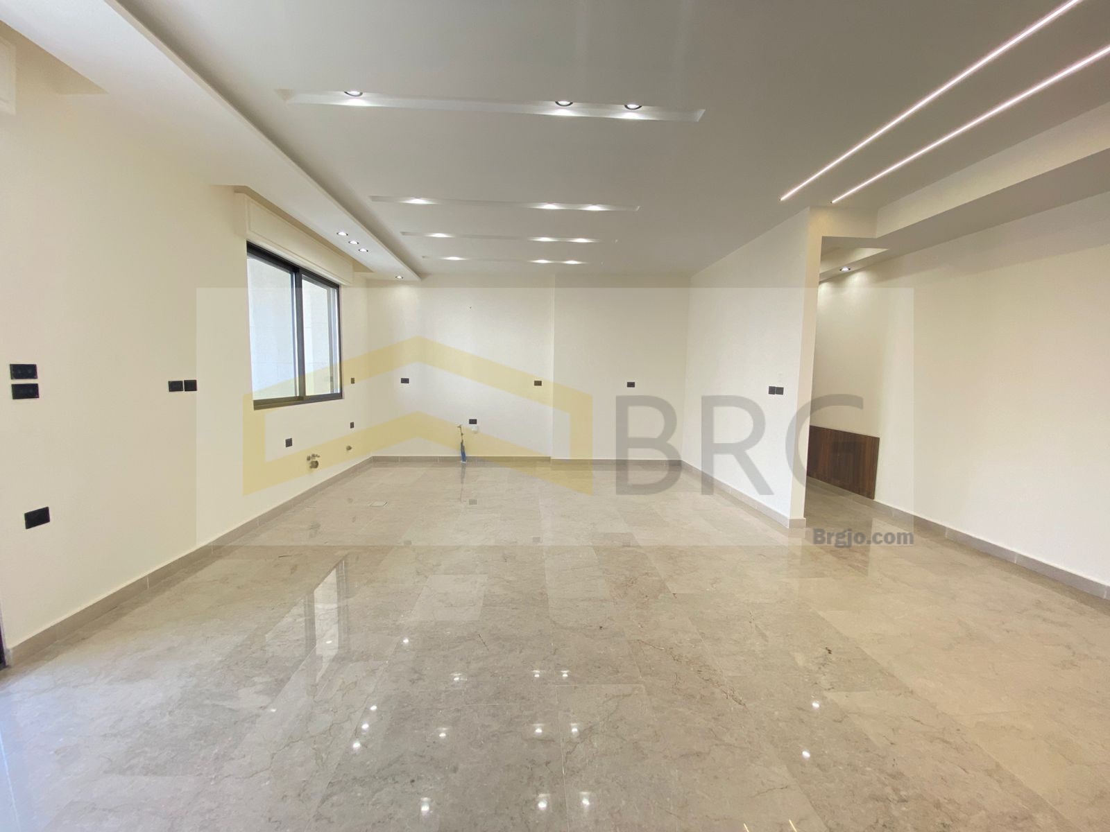 d863f2df-c058-4435-9bfa-84a64446a30e