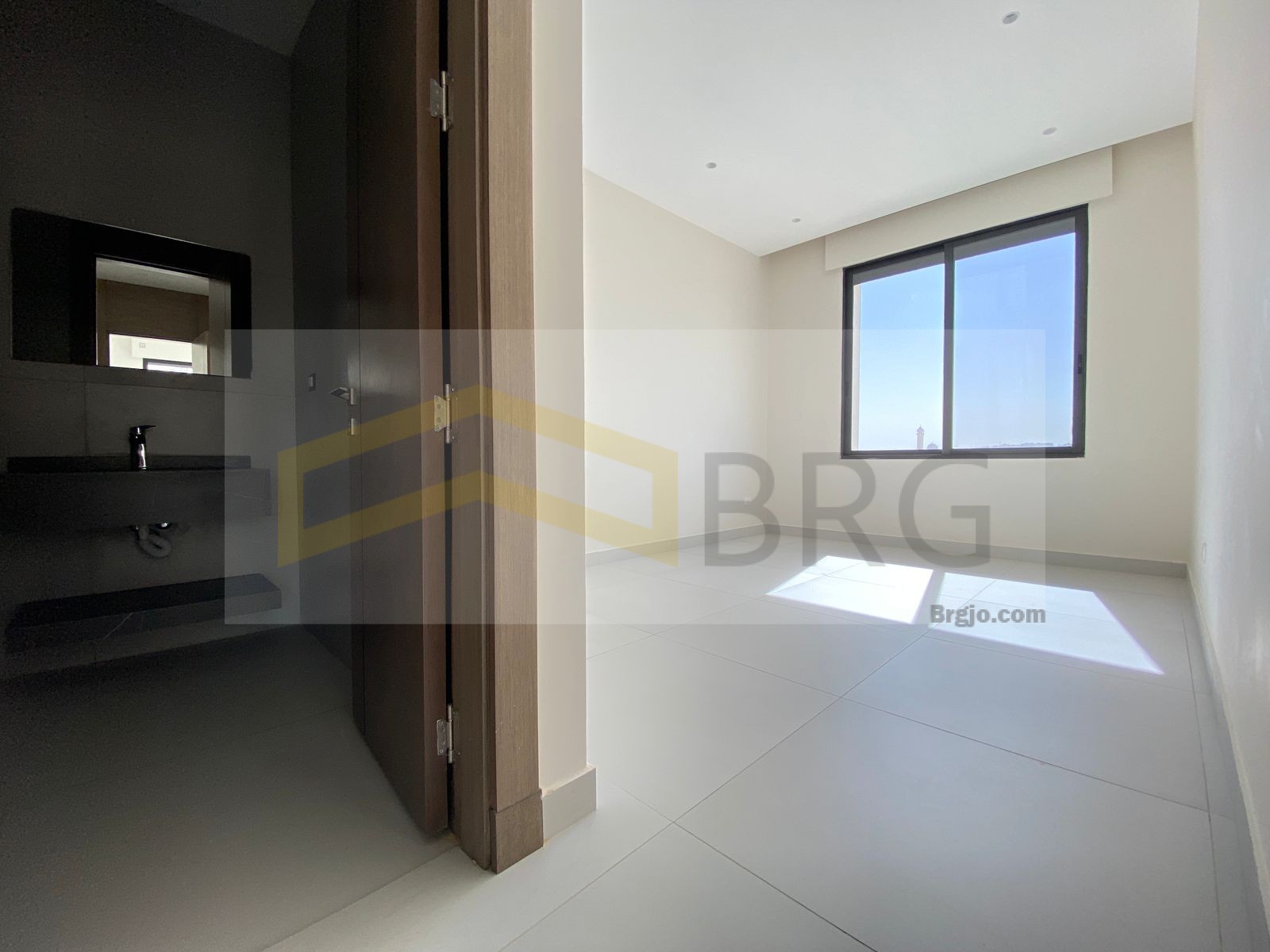 f3bc946f-1ce2-4d63-8497-95c0ff55de2f