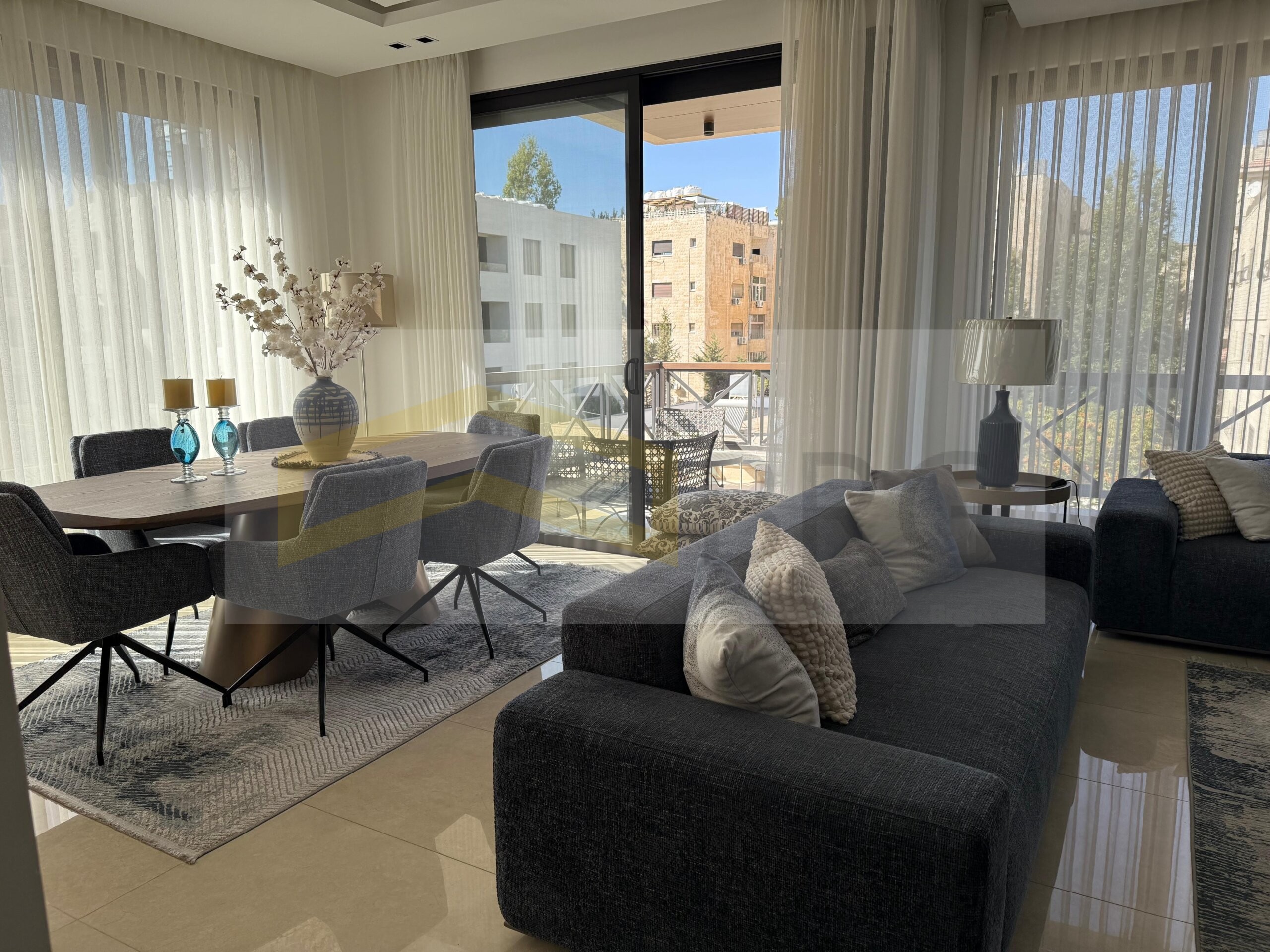 fa3076a4-e52d-416d-8e5e-3e1efa16ab6f