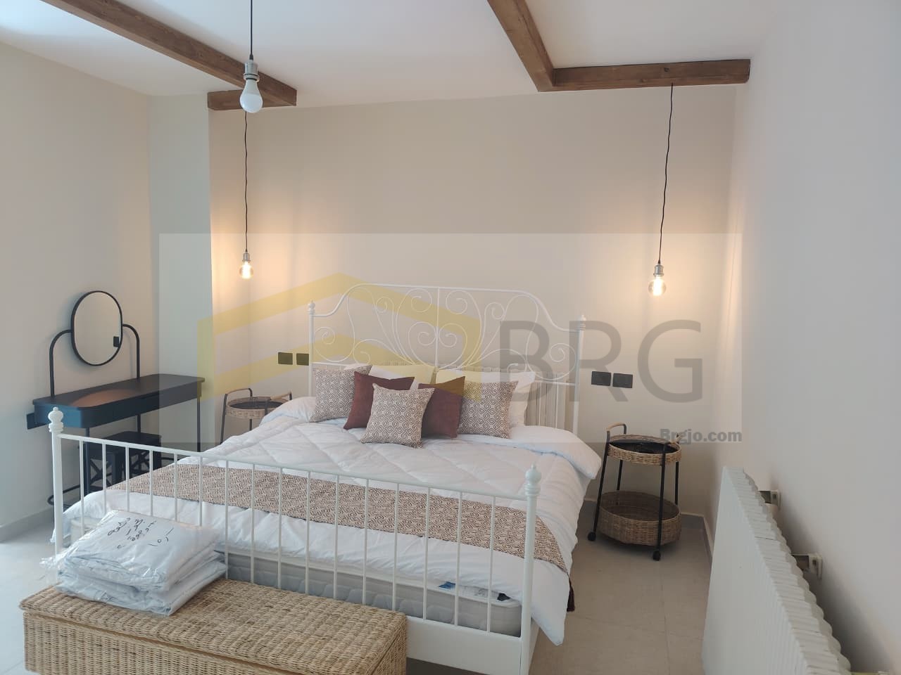 fdfe1b46-be48-4d7f-8119-660b56088e10