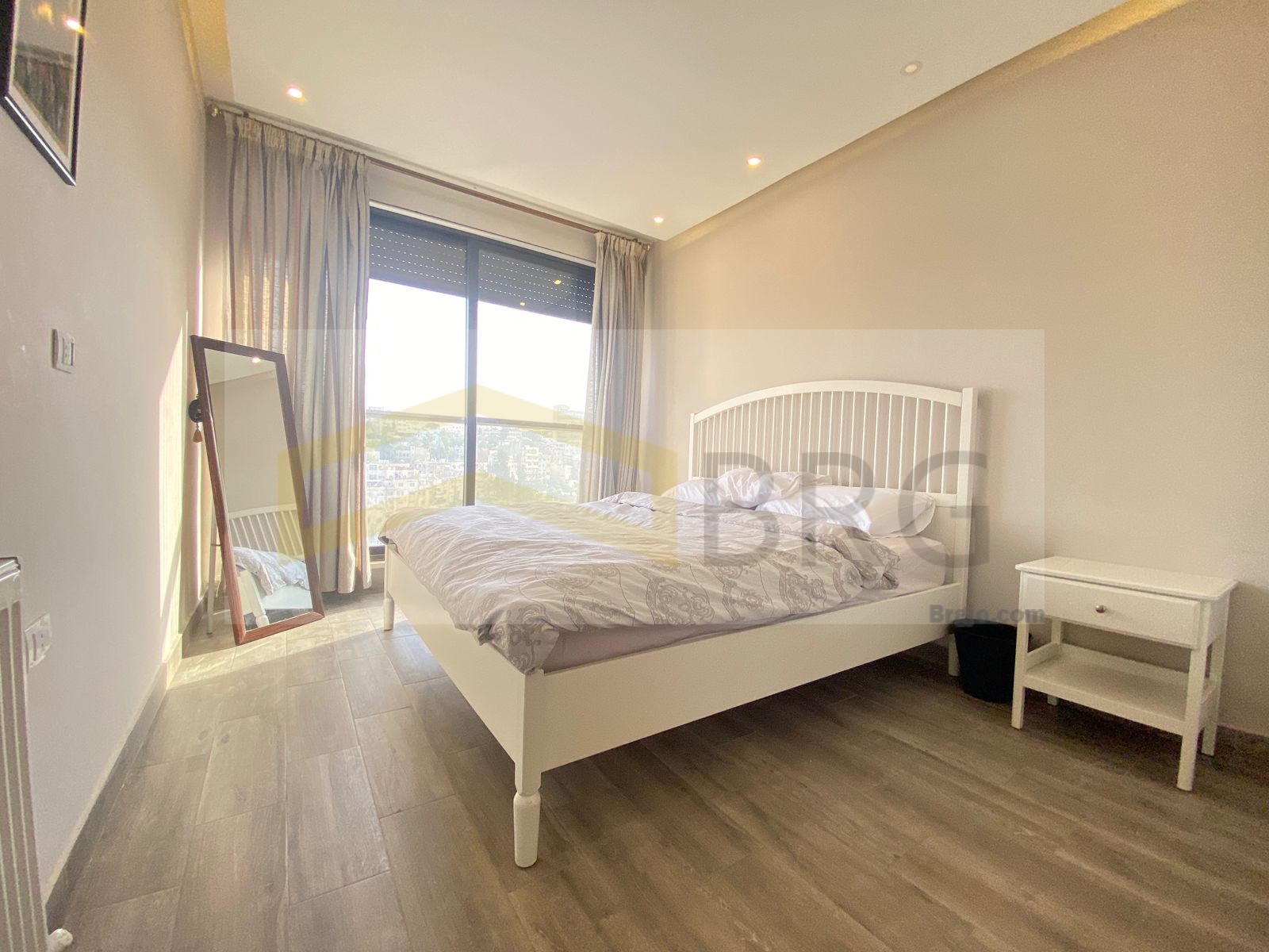 ffb33bc9-1188-43a5-826e-25fa166fabb4