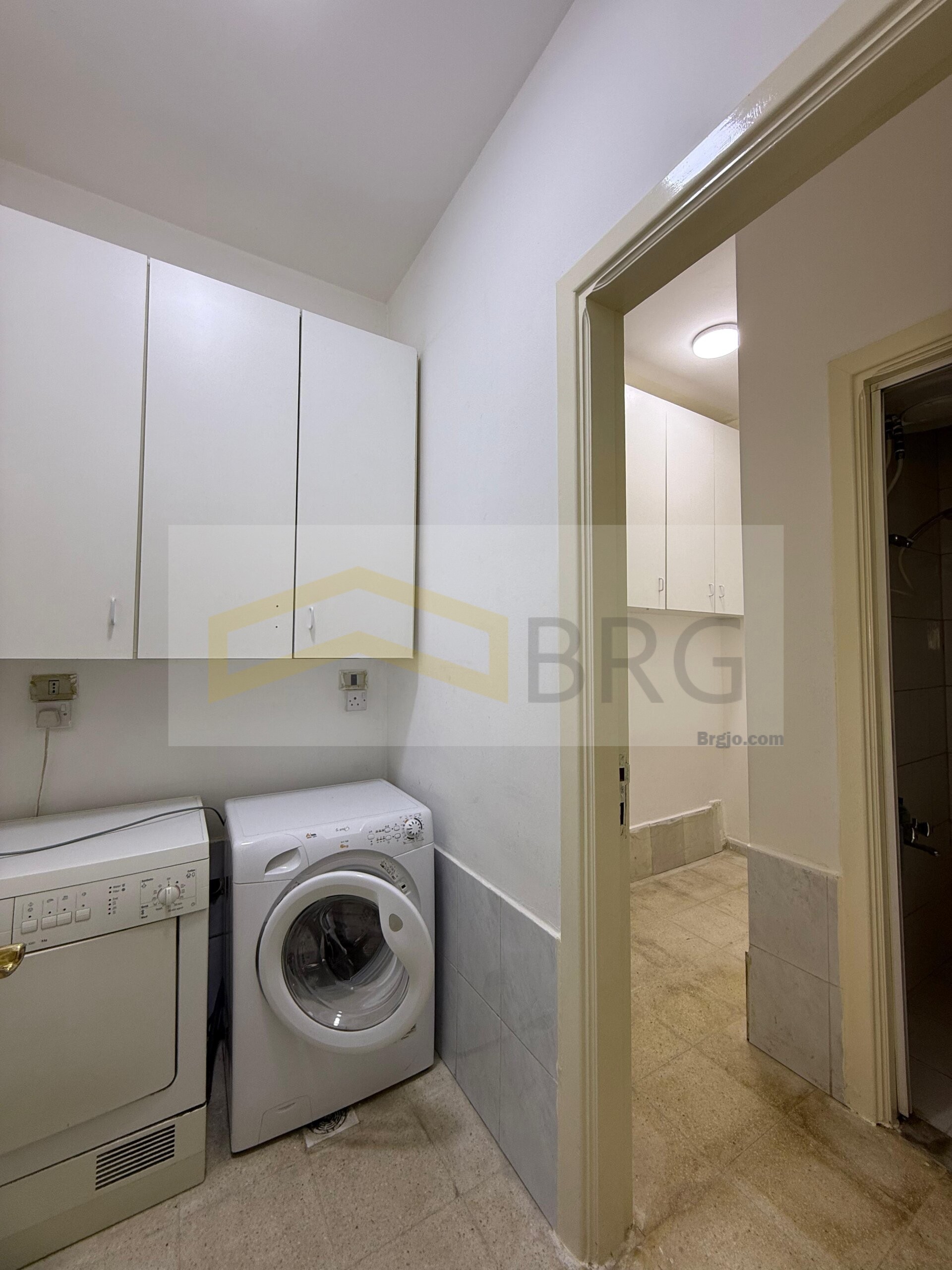 045921d7-d001-4762-93f7-4c05c7929b98