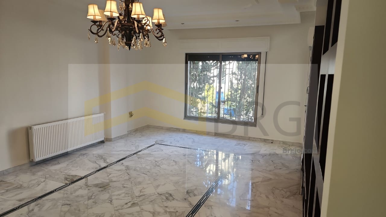 050d0a94-3cf7-4bed-9114-c14450d95e22