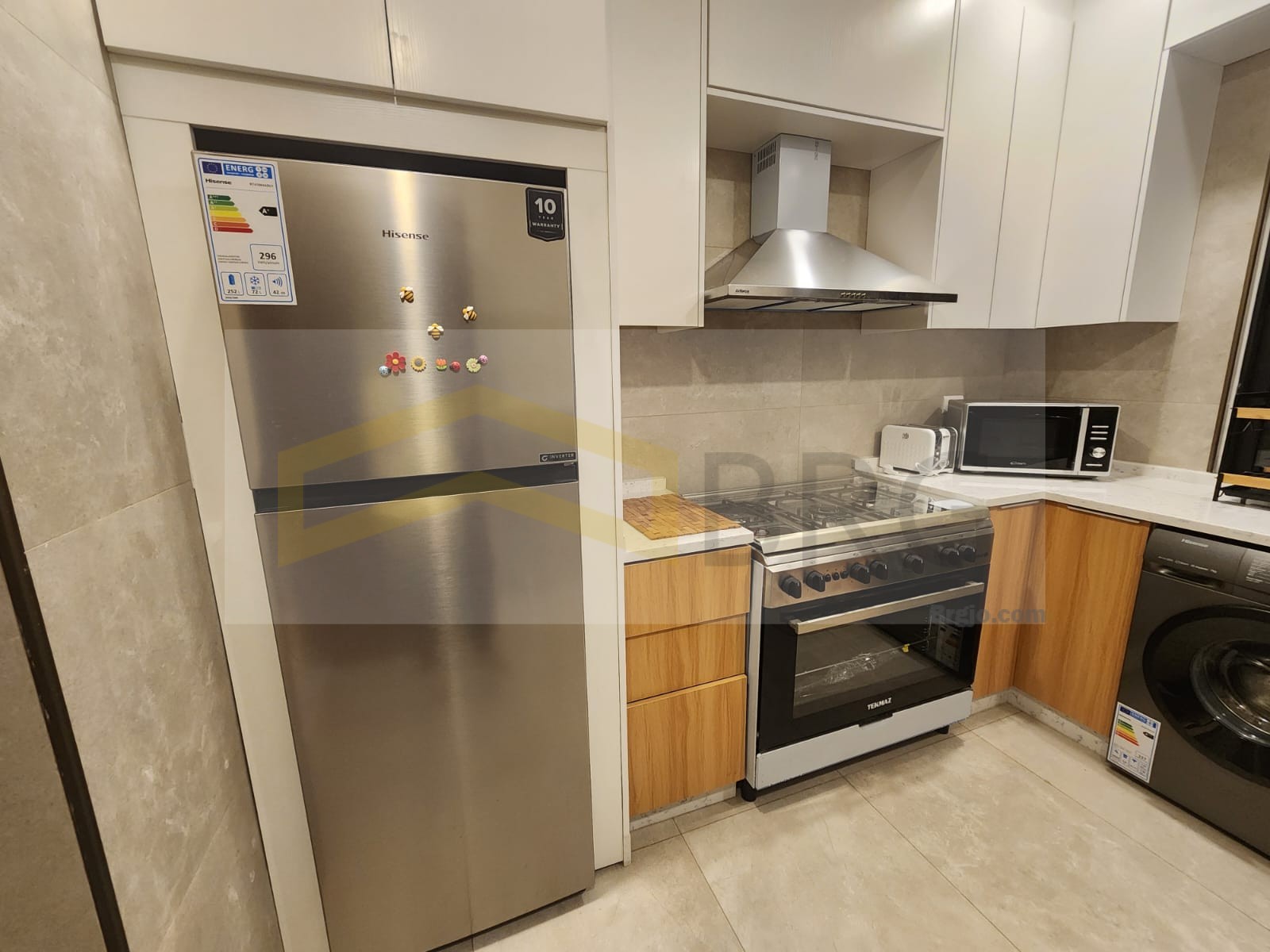 081db0fc-eb4c-44df-8417-b37975b8eddb