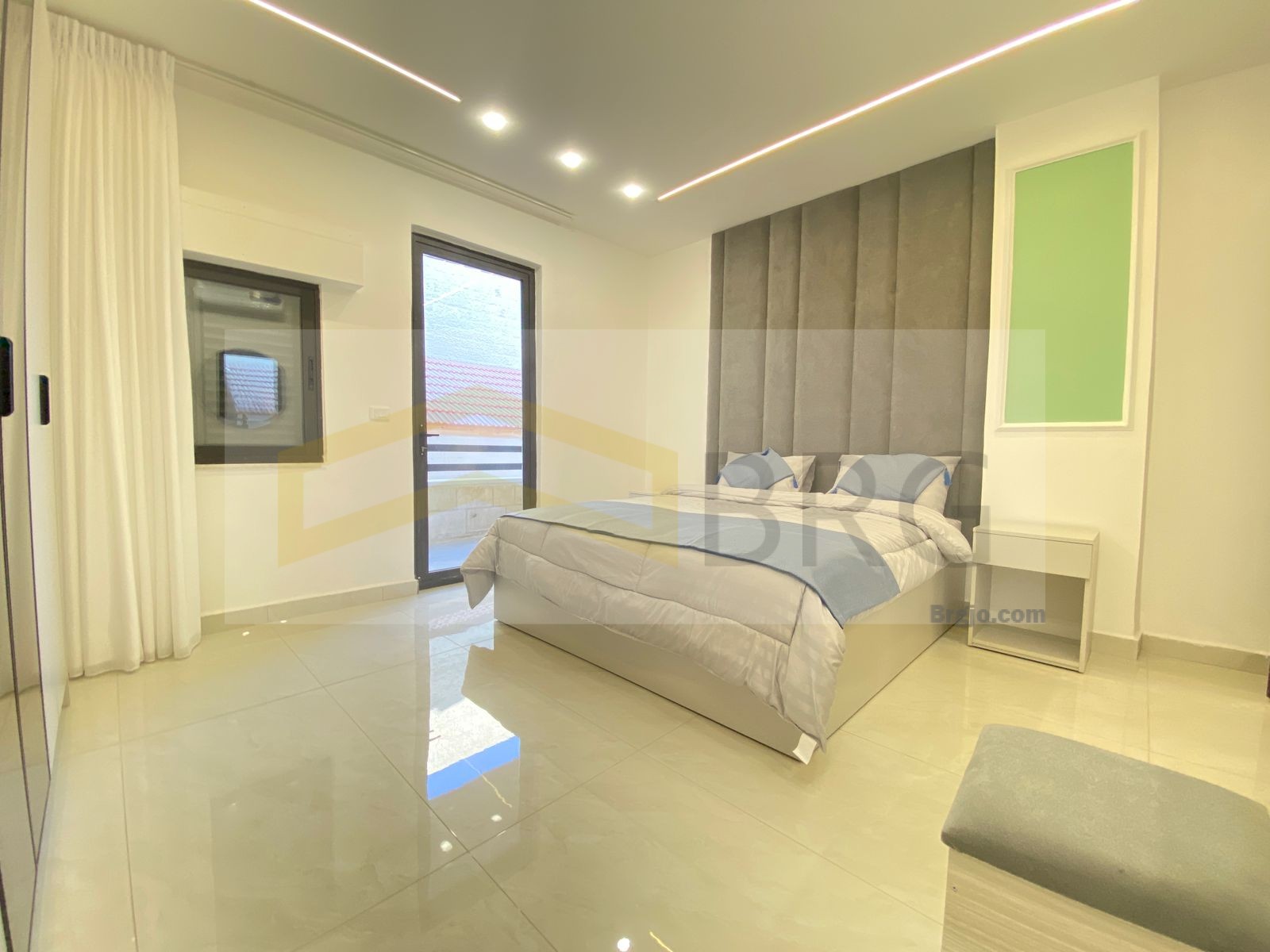 083654a5-5f03-4040-95a4-187a002abf33