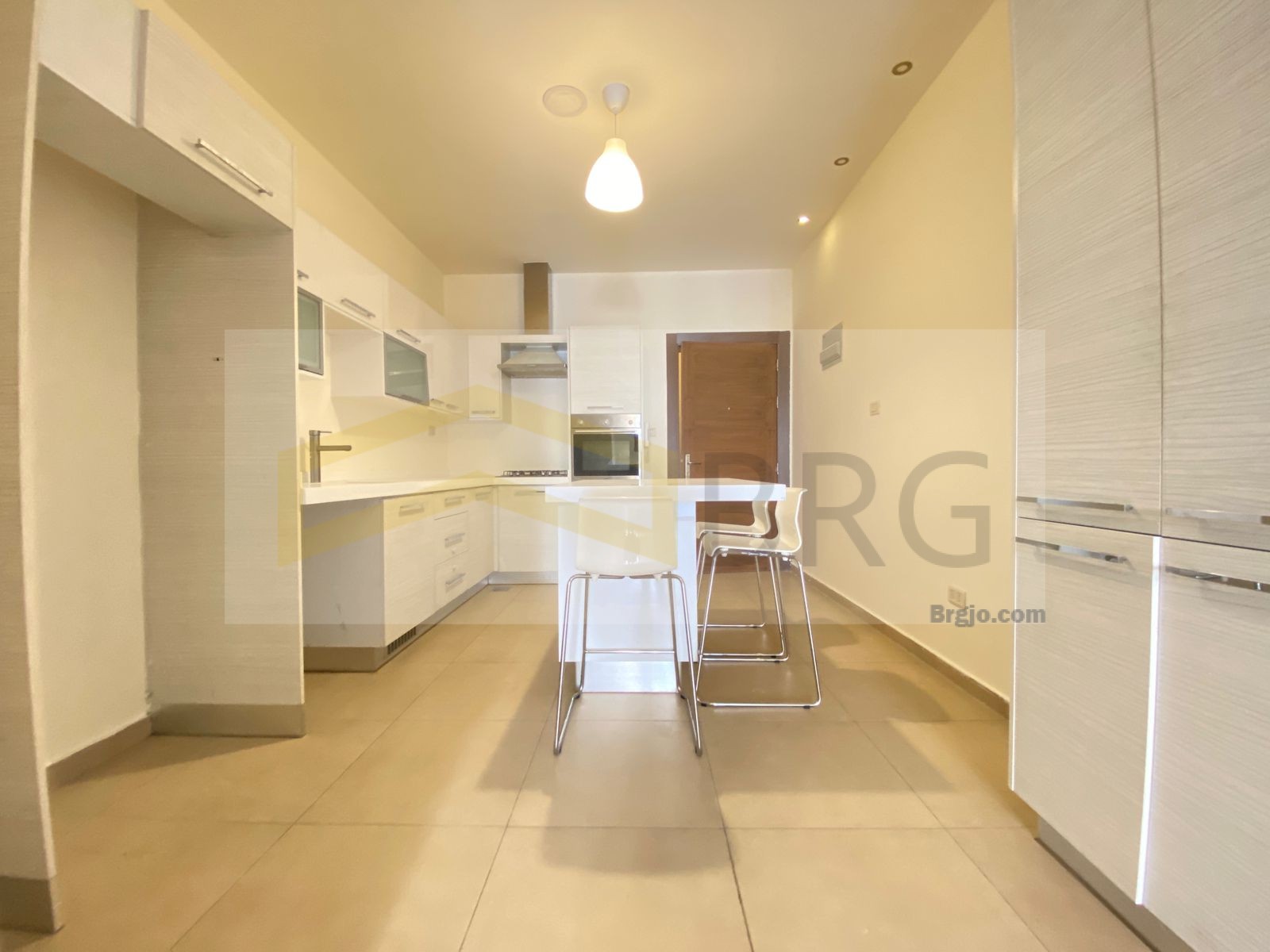 08393f46-d1ff-48f3-aea9-ace6d476c538