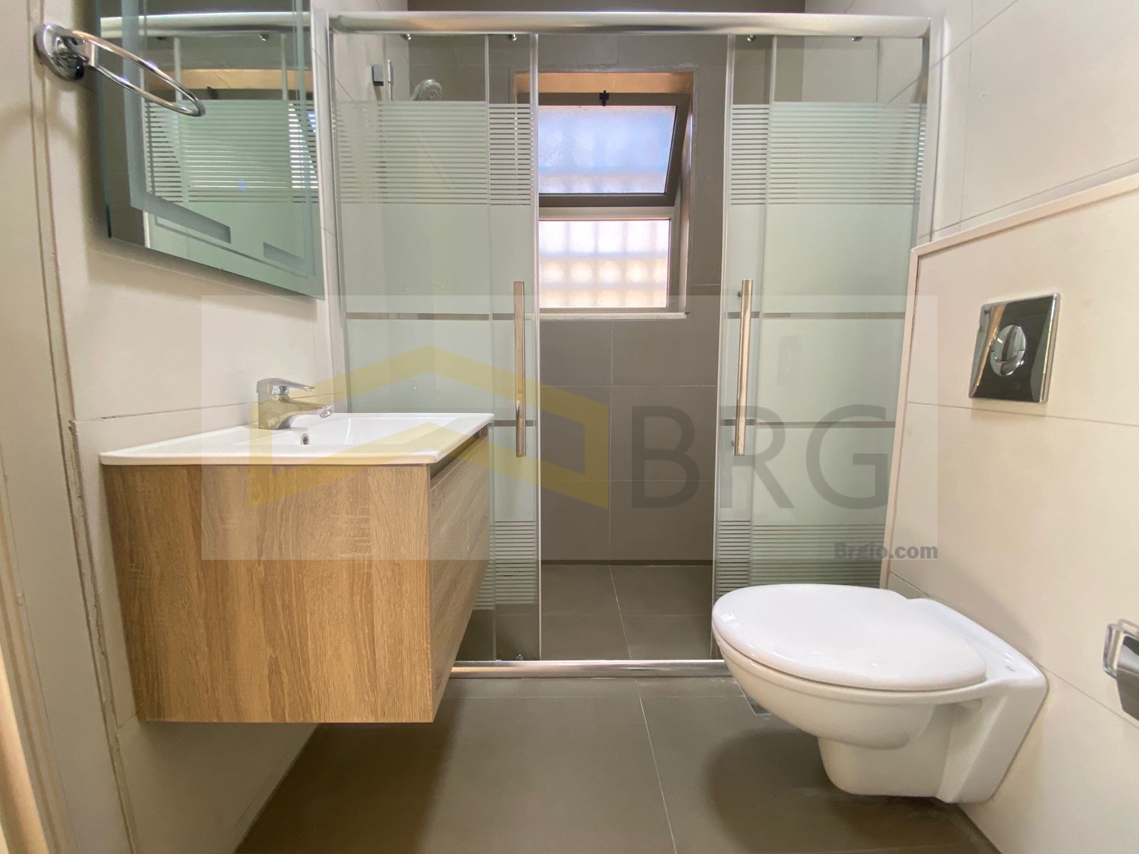 12111fdc-4d59-453b-a622-099744c3d0d1