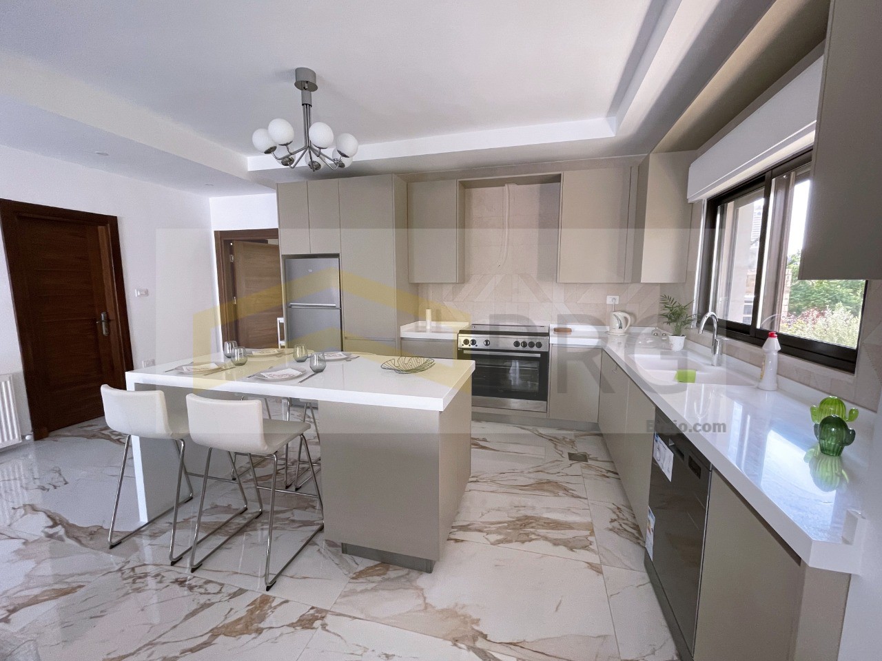 179bed25-a125-4dcd-aa9b-c5880c69b7b1