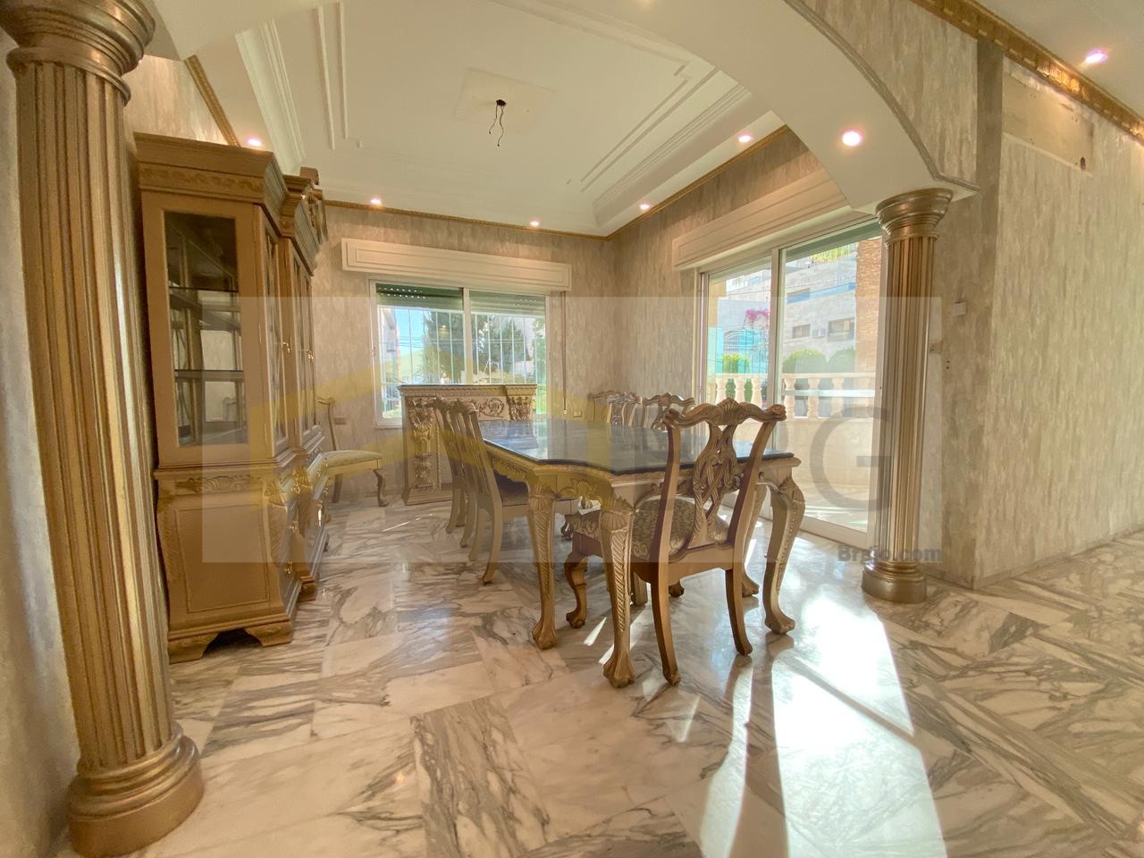 18b7c806-a5c7-40c4-b9c7-e3c46ecf7b31