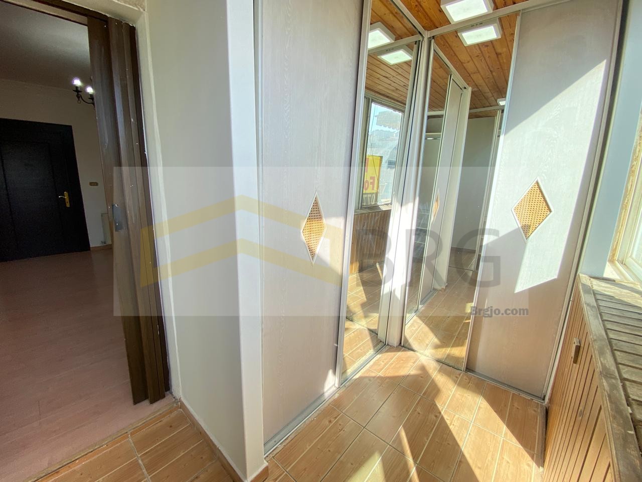 31a61c2a-d0b8-411a-bec1-ebc52bd50e47