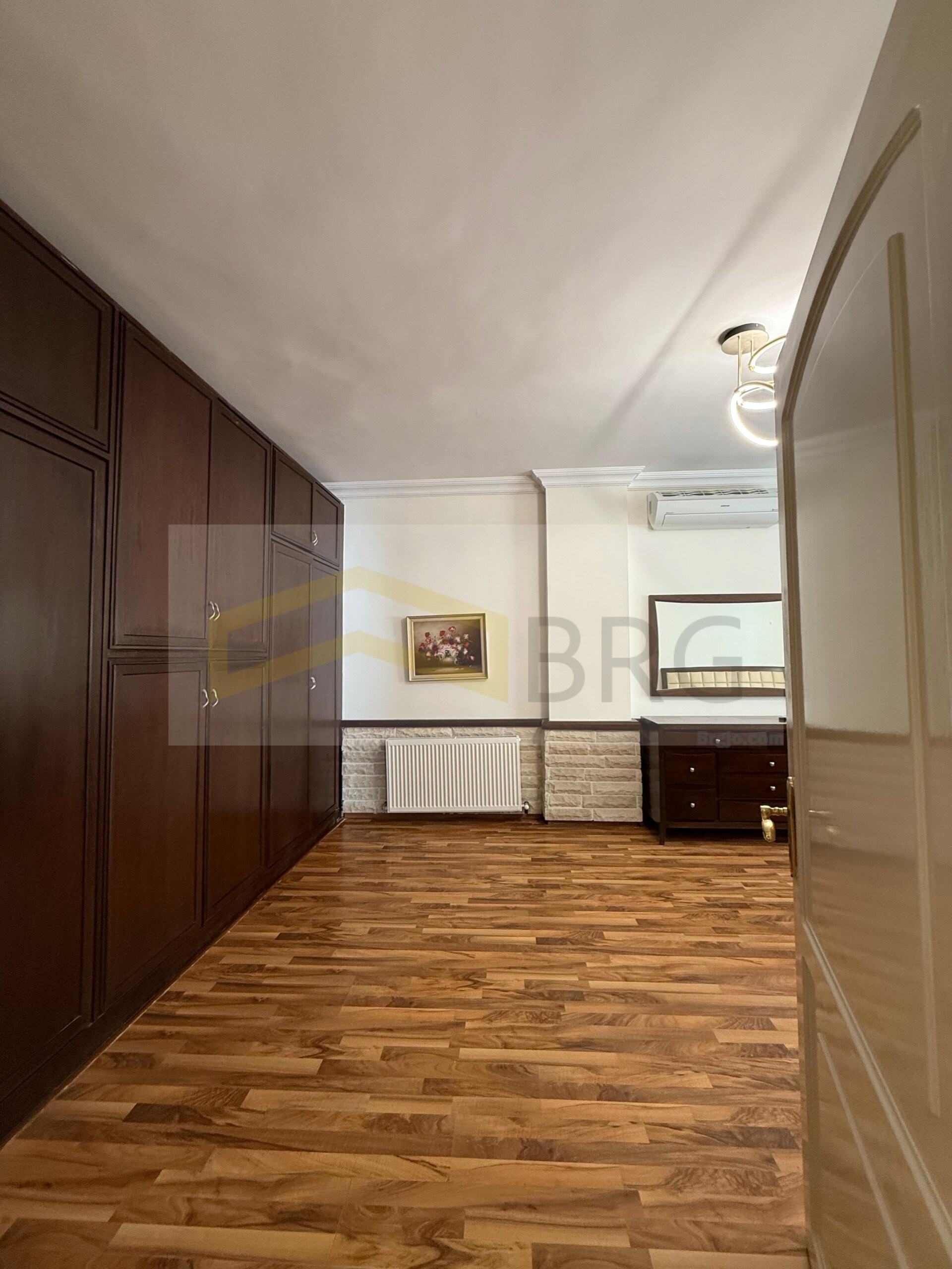 36f9c2e3-1f0b-4765-8c6c-9f4e5487d59e