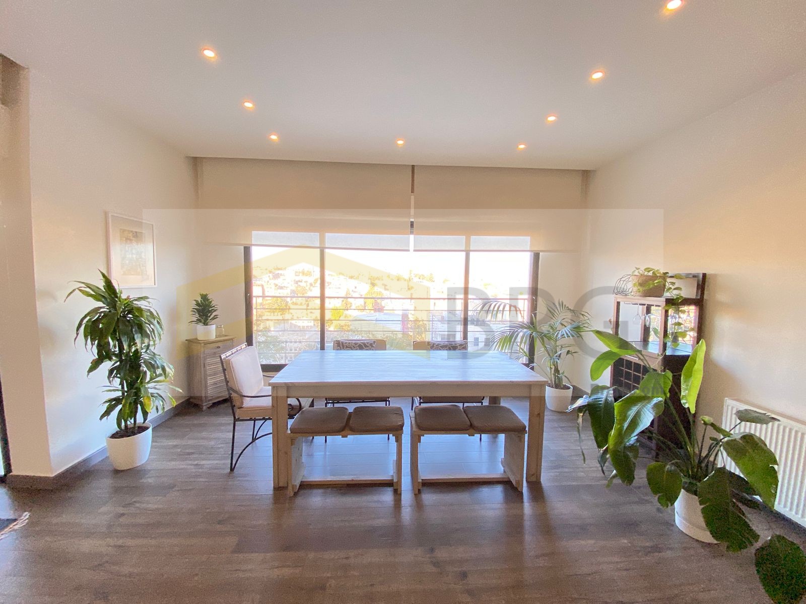 392ebfcd-aa6b-43dc-b146-e72b16e6dd5e