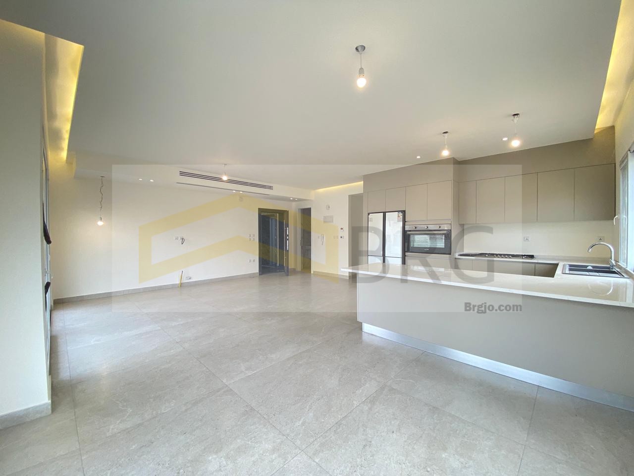 3cb5cf79-c856-476f-a2f6-ced18f095802