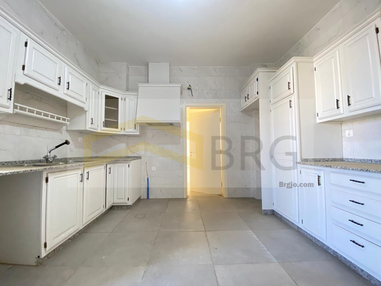 3ecedd89-de07-4037-8bb3-da6ec12d42e2