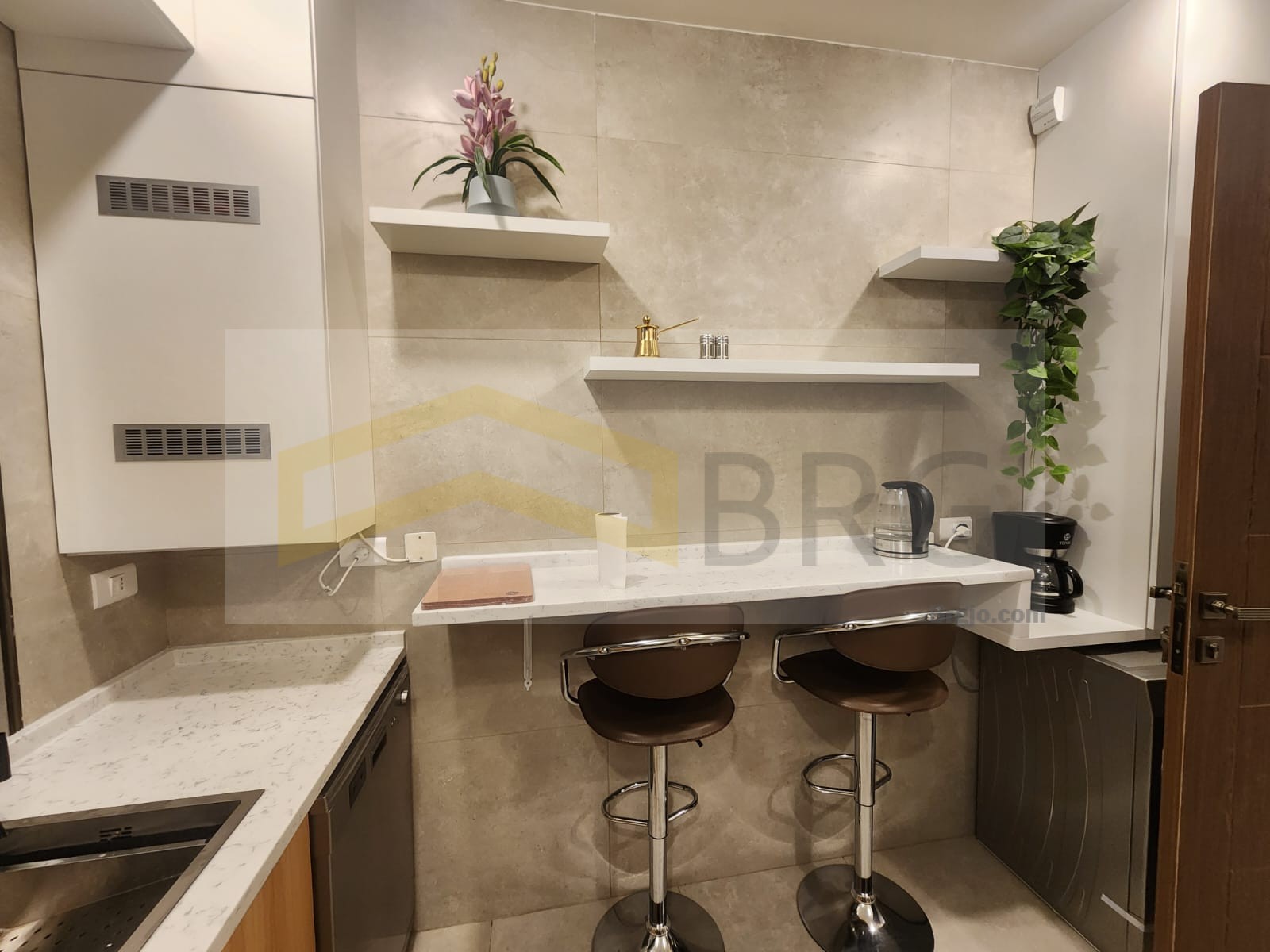 41d427b7-f75b-46a0-98d4-dd68b034d443