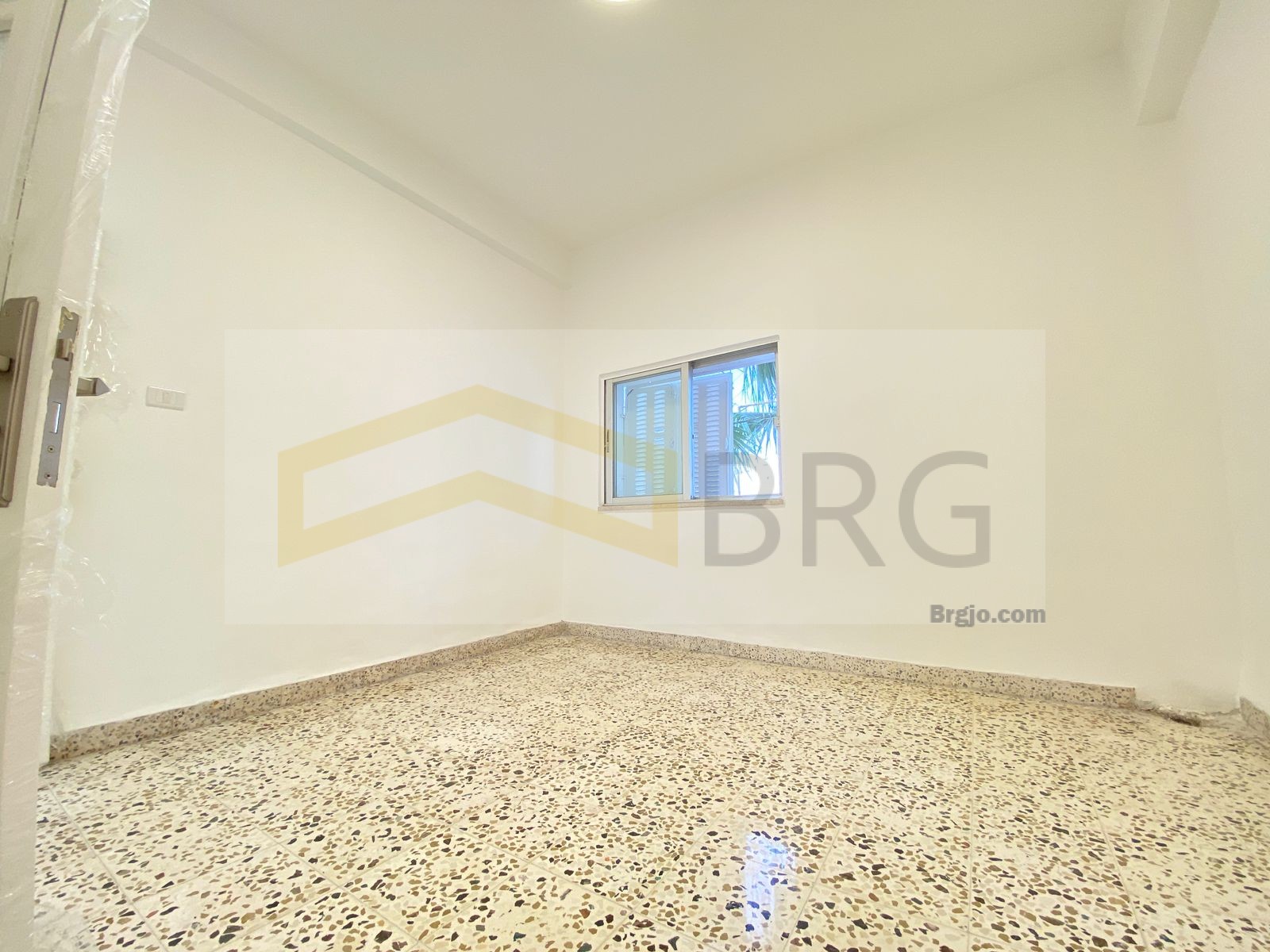 44ac7333-824d-4ee6-b85e-76bb828d6daa