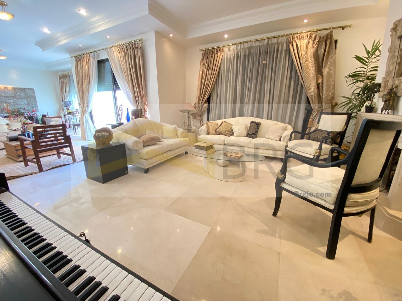 48ef57f1-58e8-48f5-8aea-66db7be64746