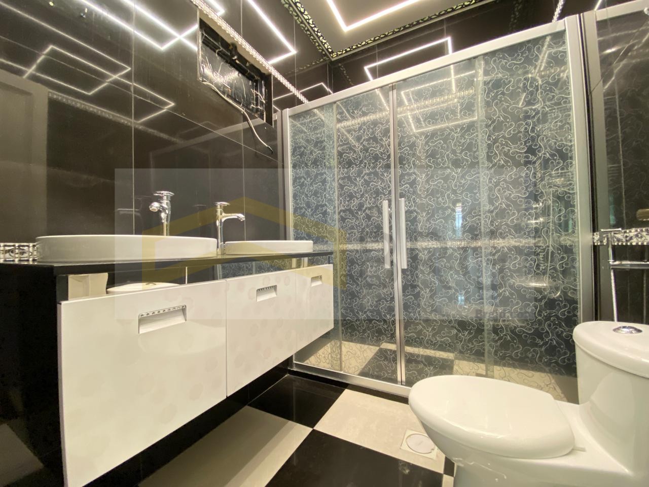 4b295914-5314-4924-a990-02fd7ea85d69