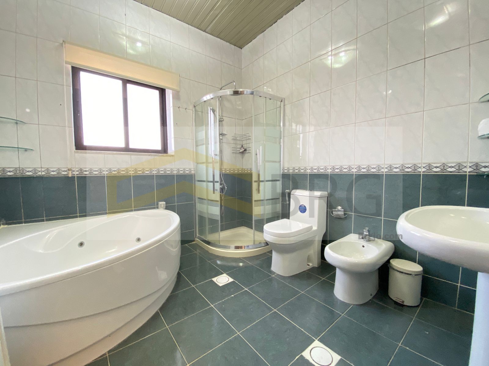 5fc2ad95-c57c-4563-835b-b88afc8bc812