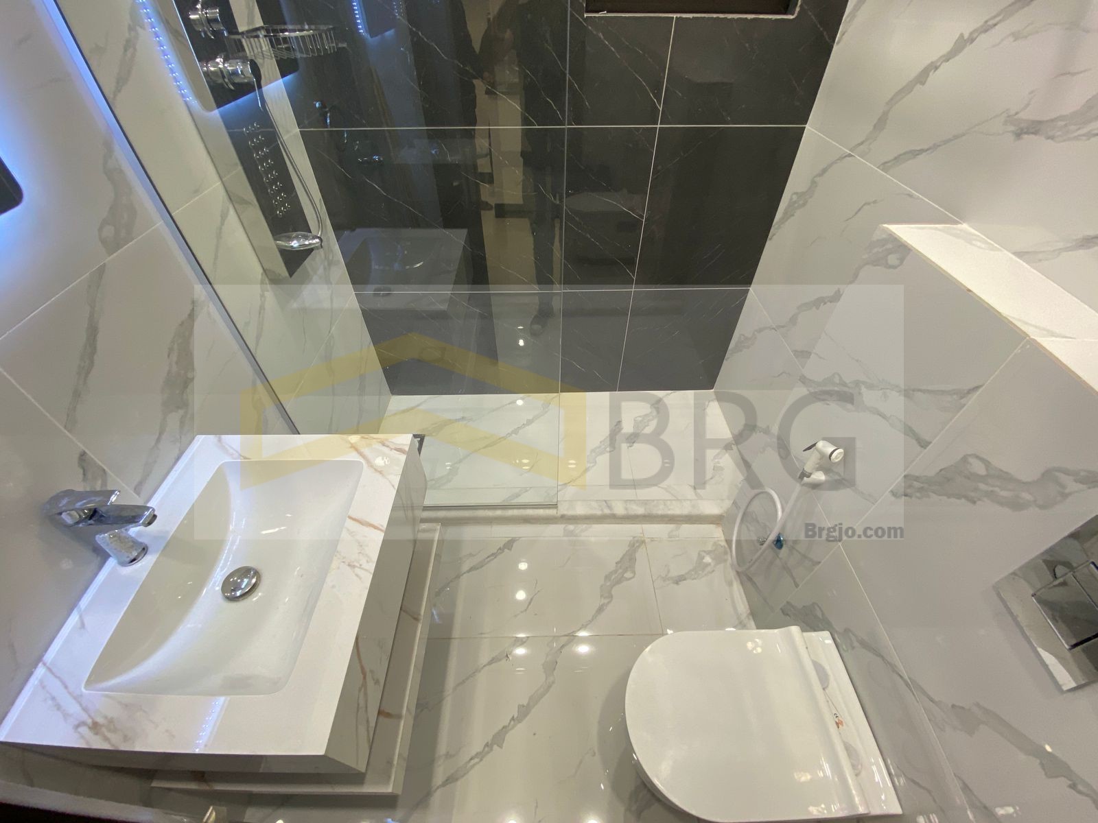 88d4bda3-3d5f-495a-9e09-75a8ce57ebe8