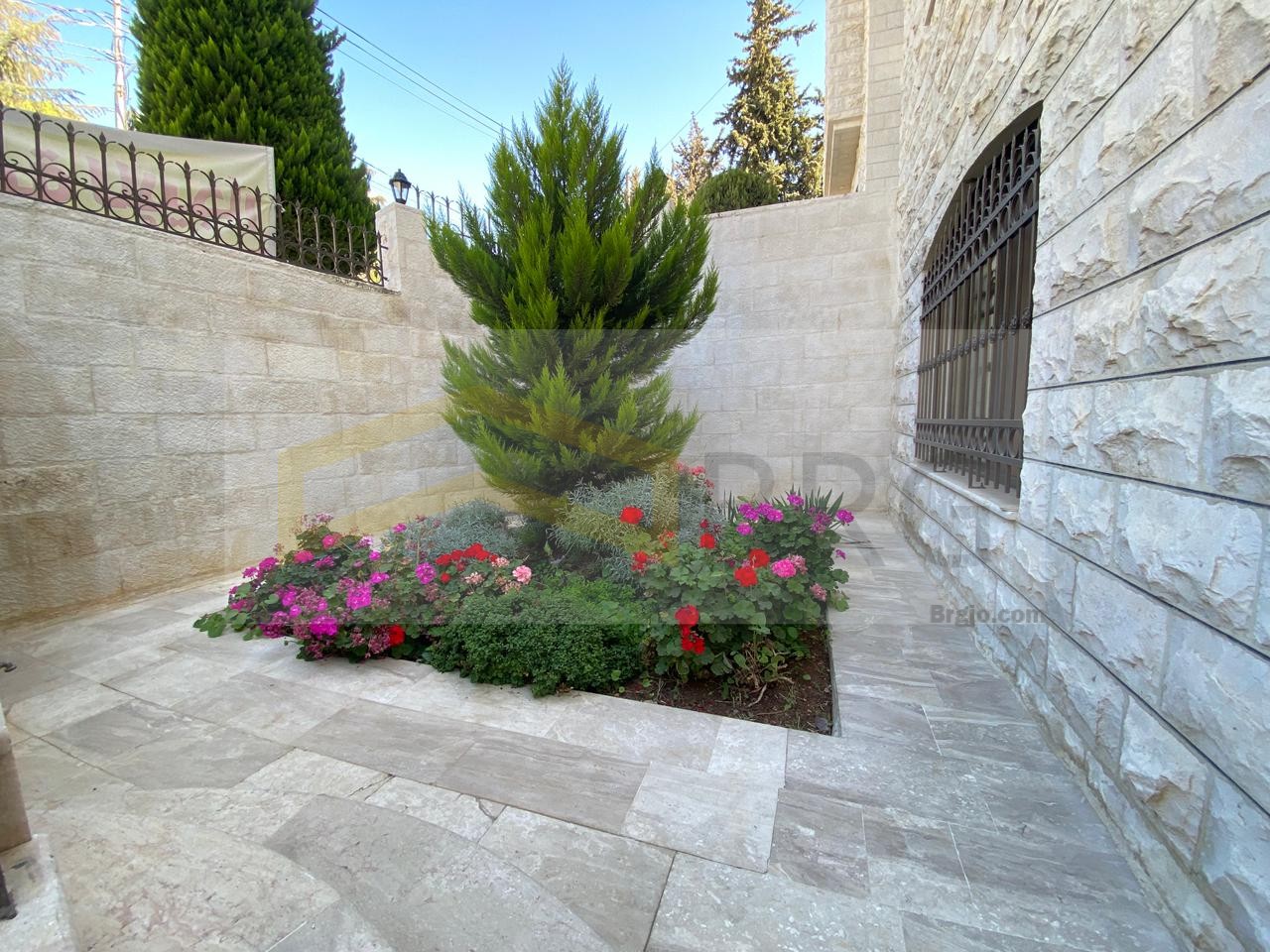 91ace773-43cb-474a-a86a-428c796f4aa7