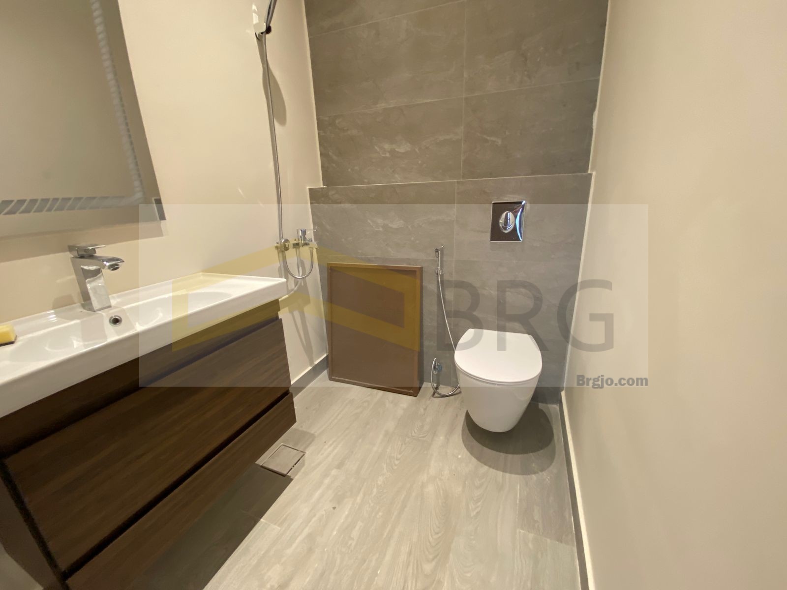 991a5cef-ae9e-4318-883d-9eedb14cd777