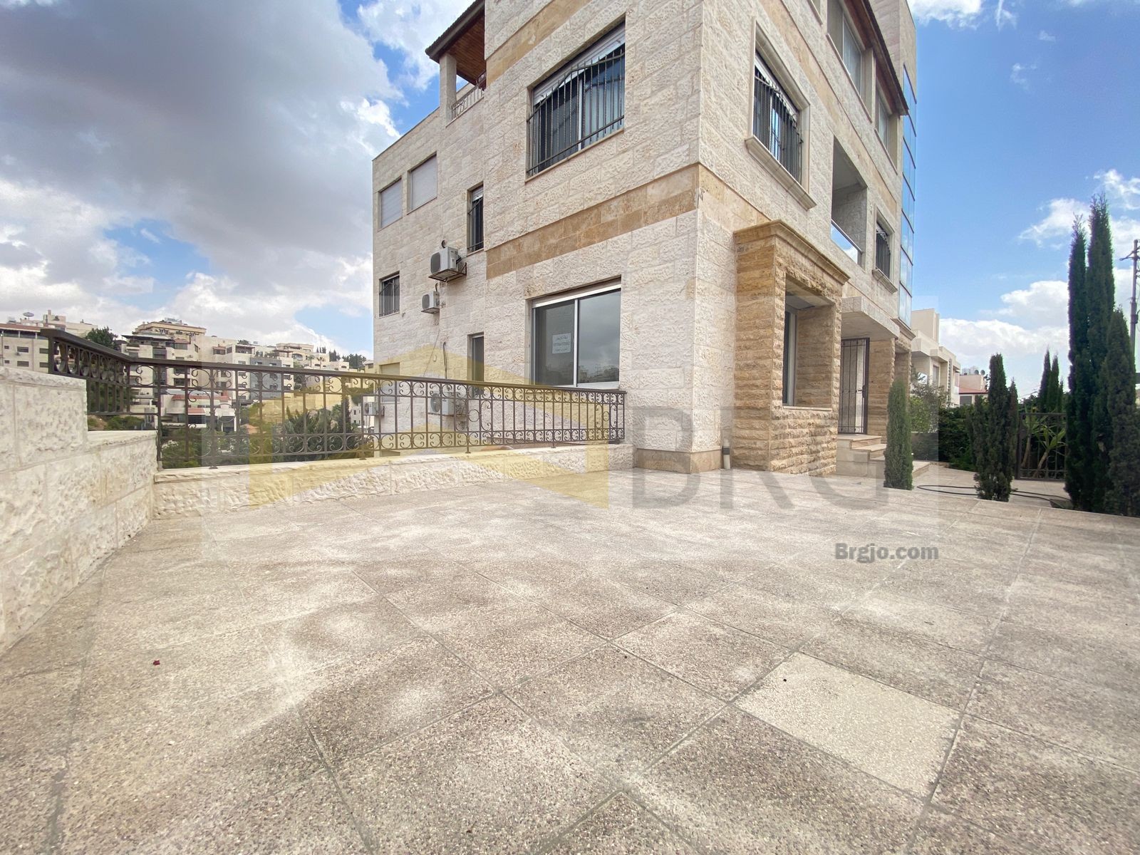 9a3be2e0-24fc-4bc4-b47d-e8f7179af58c