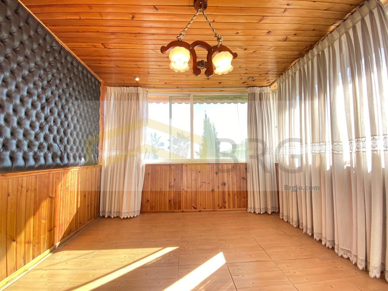 9da96c28-4992-4c11-afe0-6dedd53f24ff