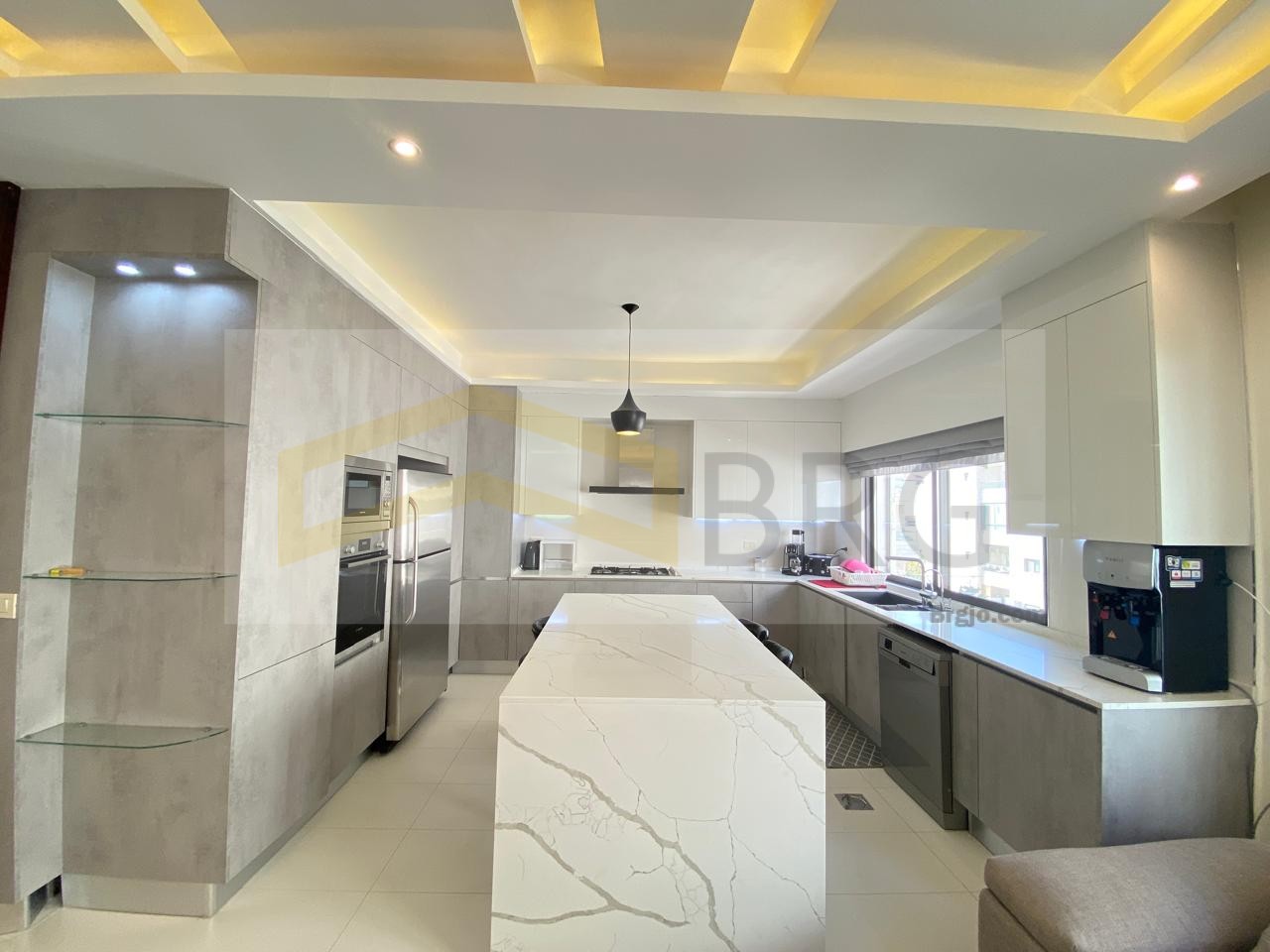 b7e967a1-3a80-4b3f-a0c1-1d06b1eae92c