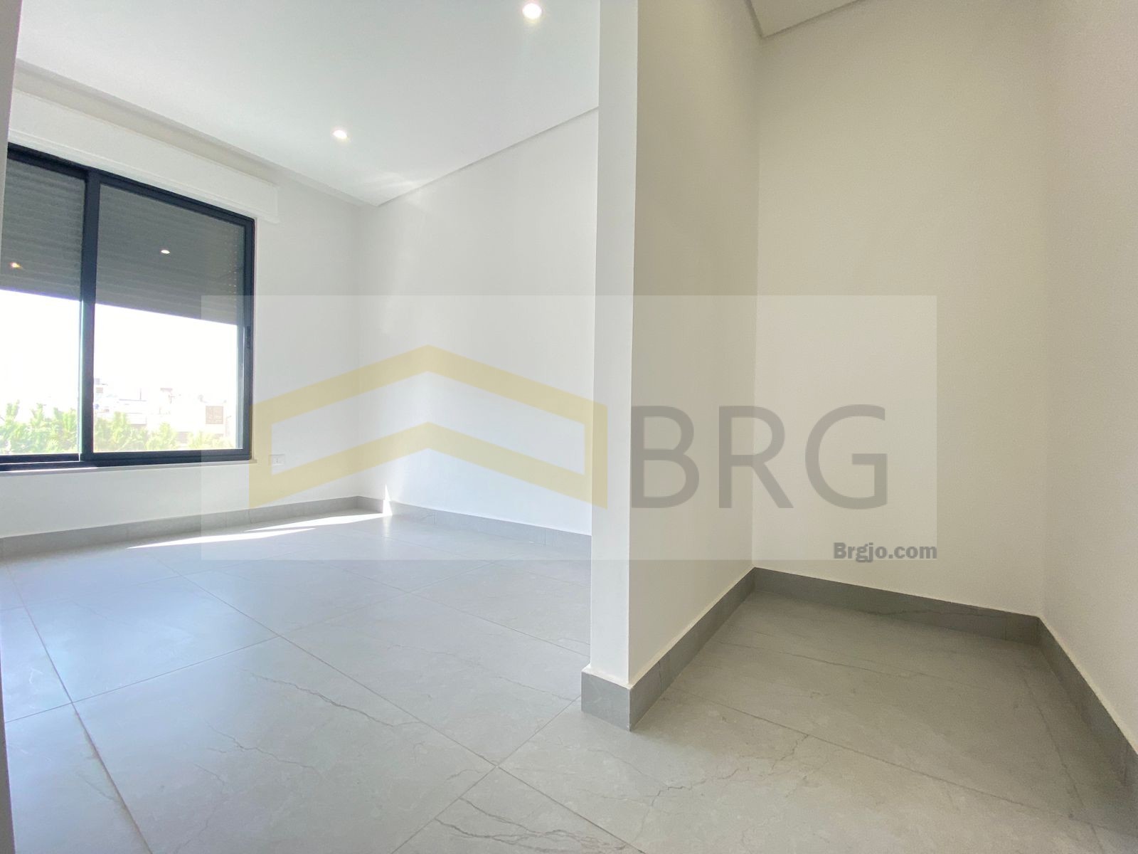 bfd3fdfb-49ad-4ee2-8edb-889a2132f3a9