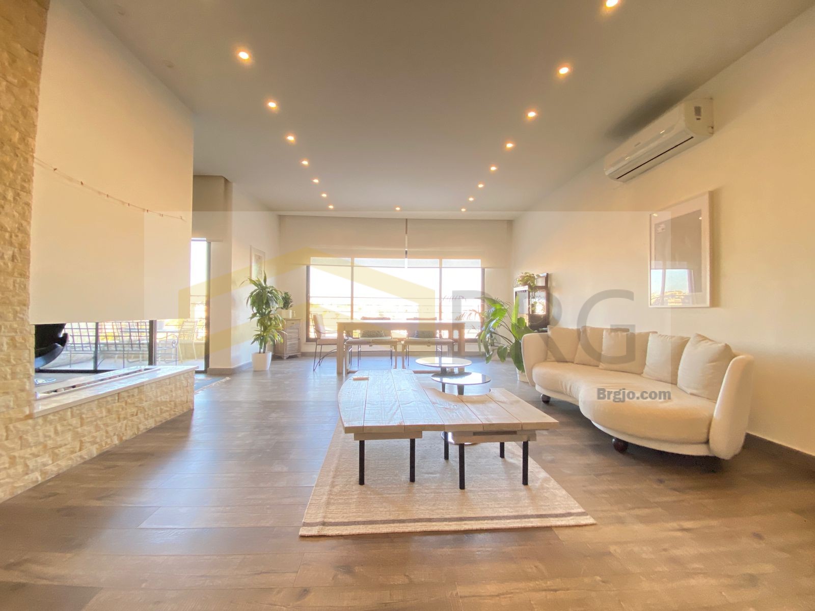 c1cfd461-cccd-4ae1-a9f1-3d36dc33e5d5