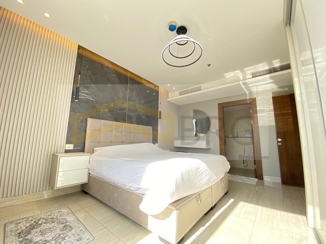 cacfb641-5d20-43c6-9af2-0bc2994f43e6