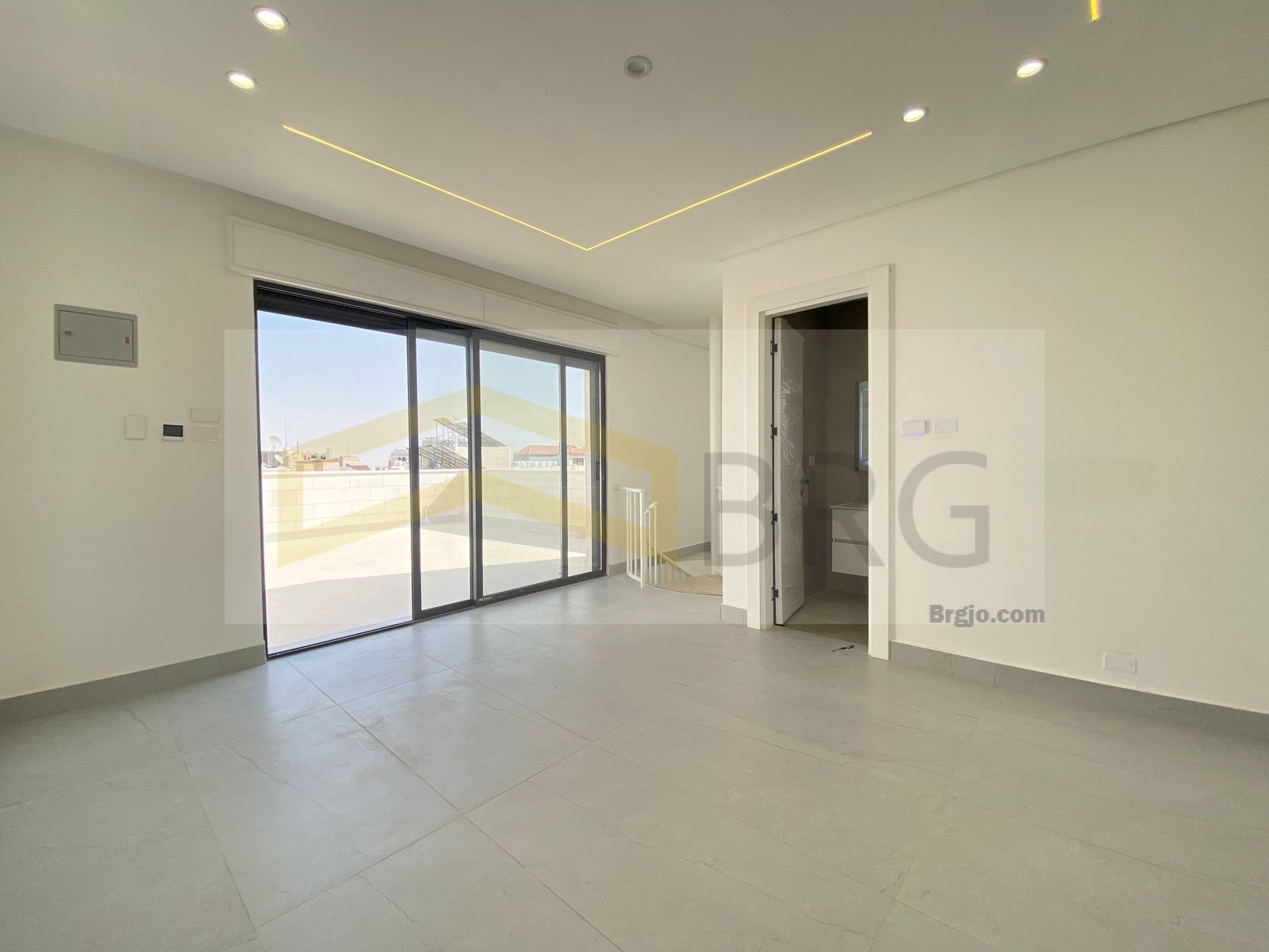 cf848ee1-92e1-4c12-bad5-5541cecf8f22