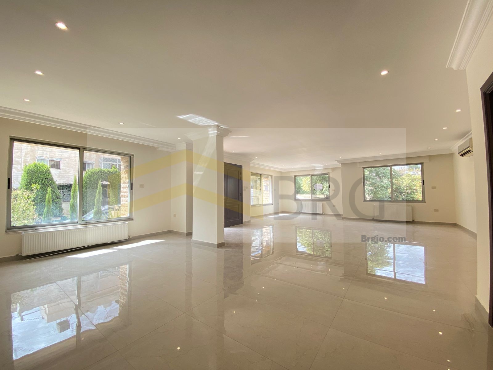 d45528a8-c2de-48e8-8416-58347d4e4a6f