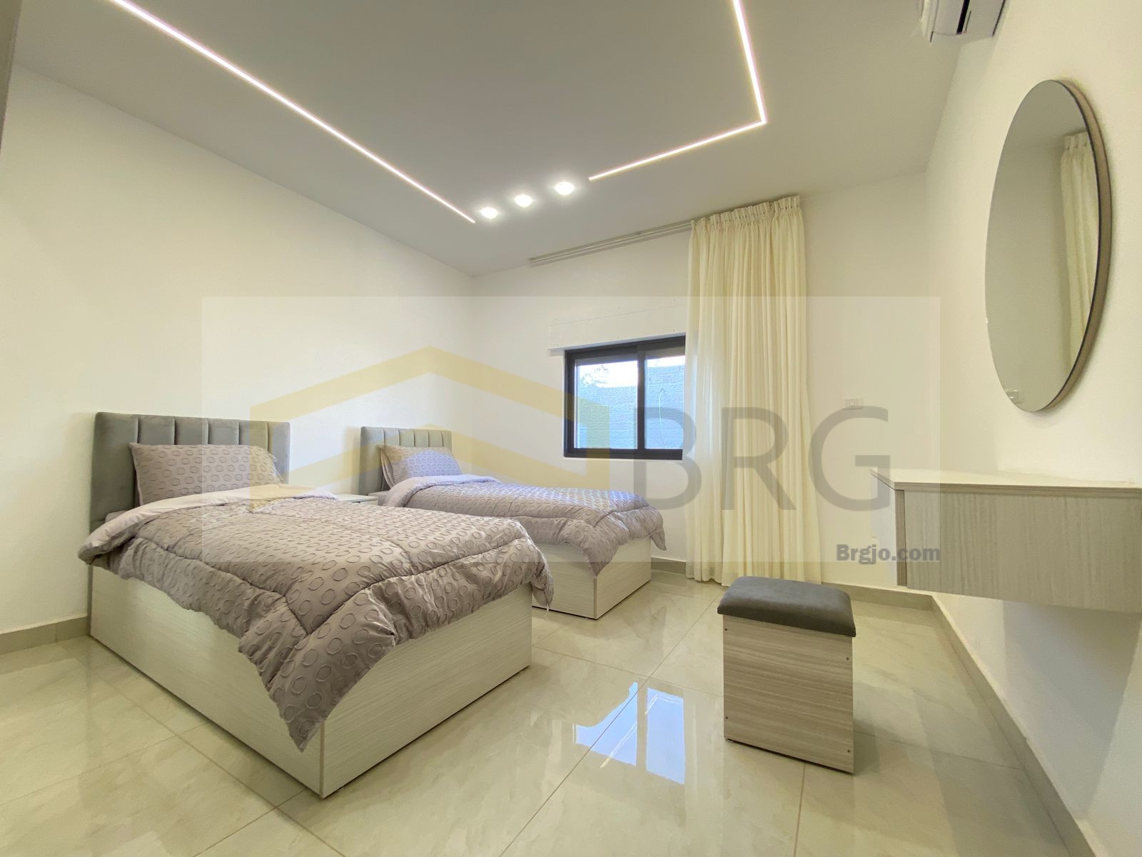 dcacbef7-8ad2-414f-b097-2a8e185b2a6d