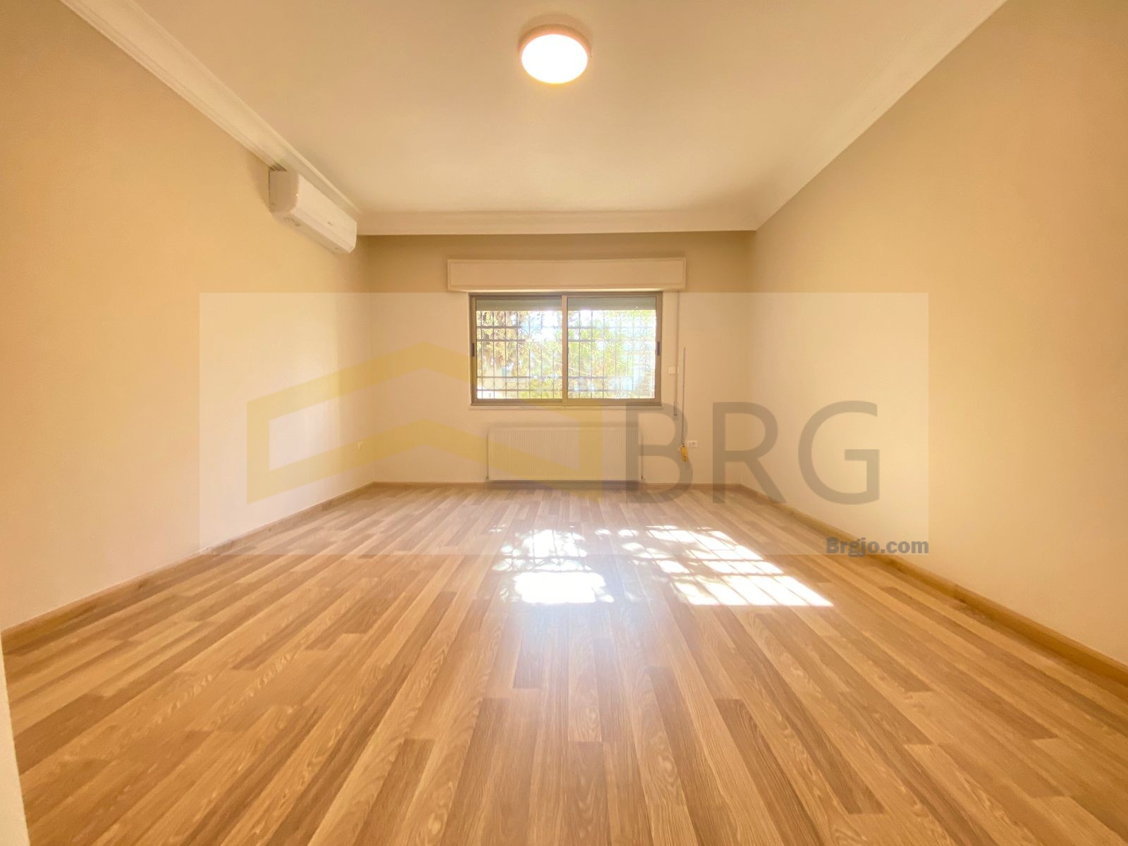 dd5aa10a-819a-4a88-a058-e665ff3c51b0