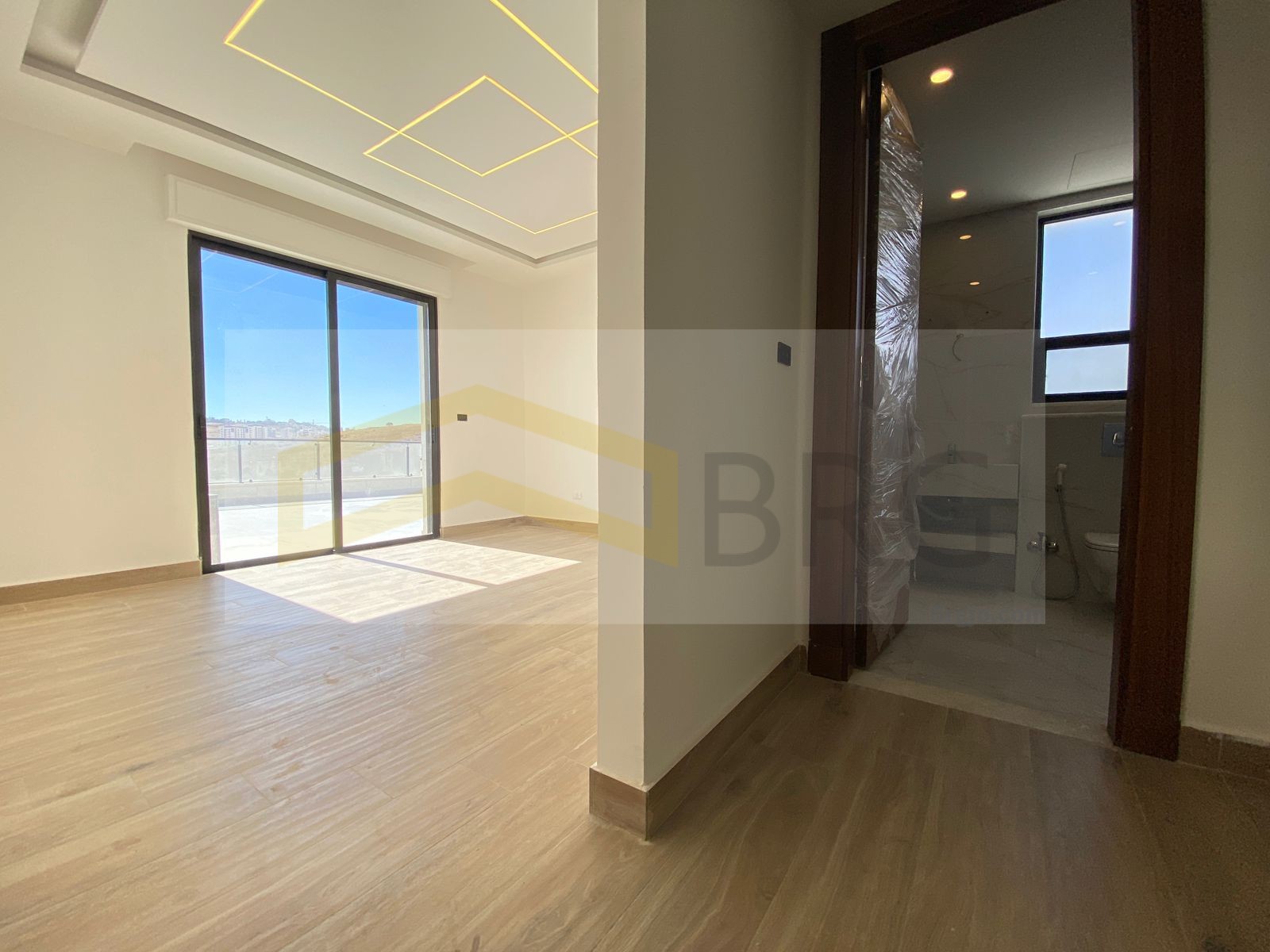 df4ce8c7-869e-4464-8758-0b856012cda7