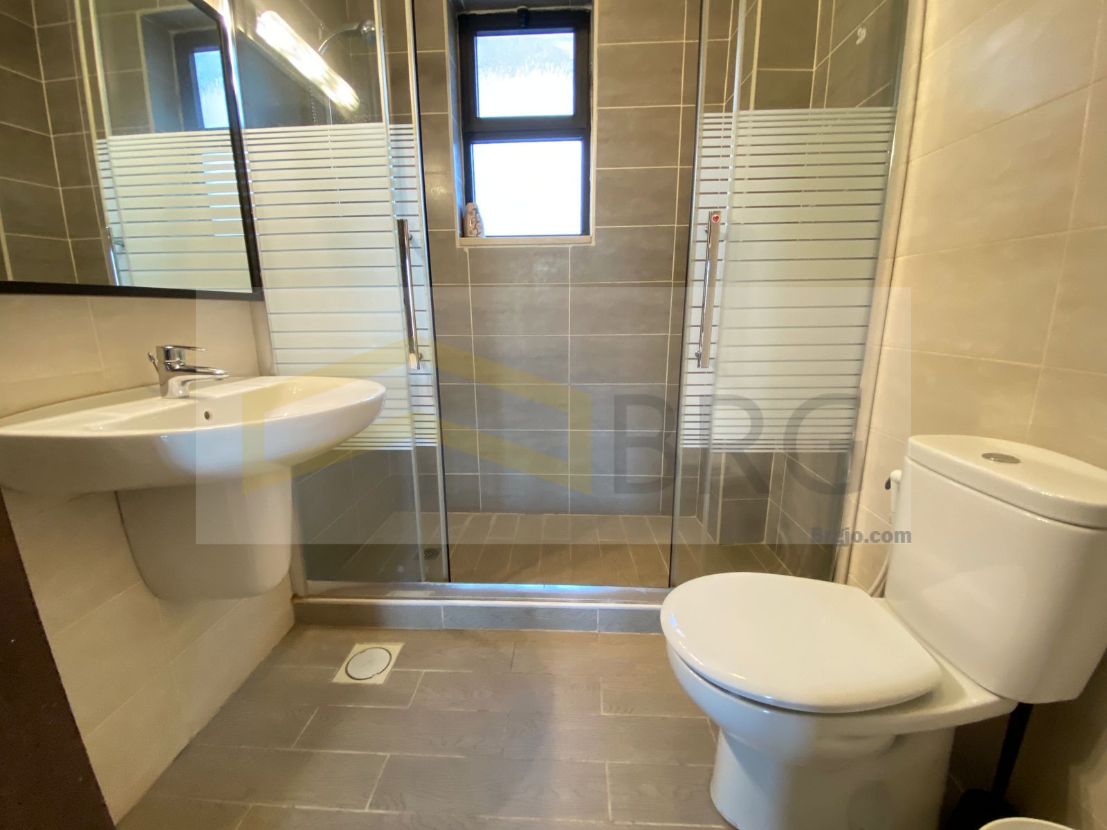 df5552b9-9440-435e-b8a2-78088e0cd9e4