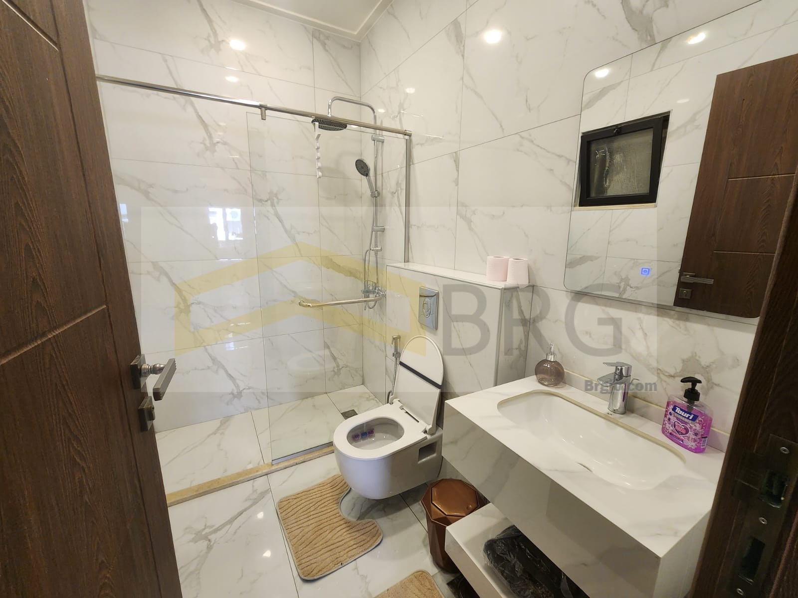 e913dcbf-e6aa-4df1-b3c0-472e565200ba