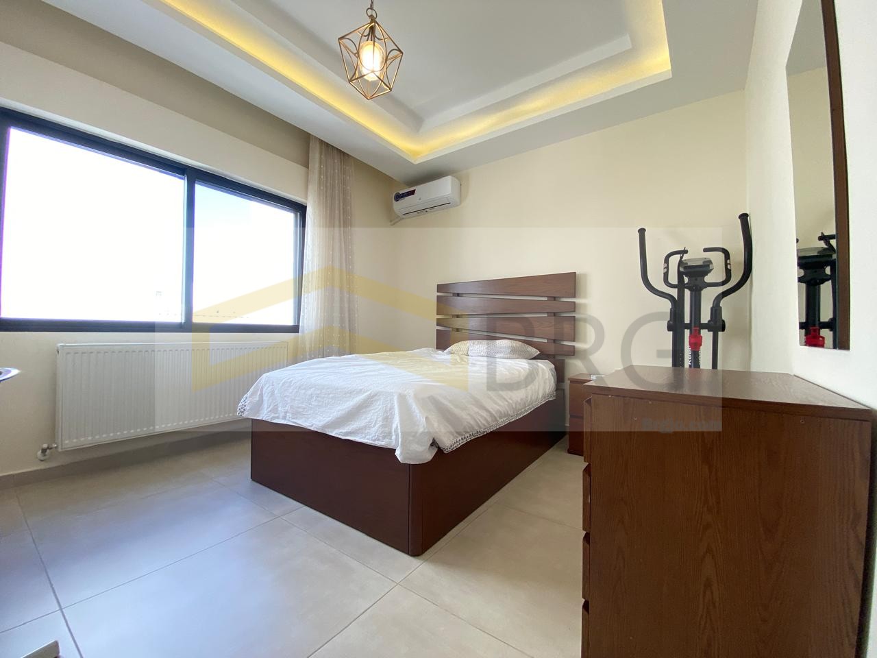 ec2c6981-de31-4c53-9860-d4a09f170386