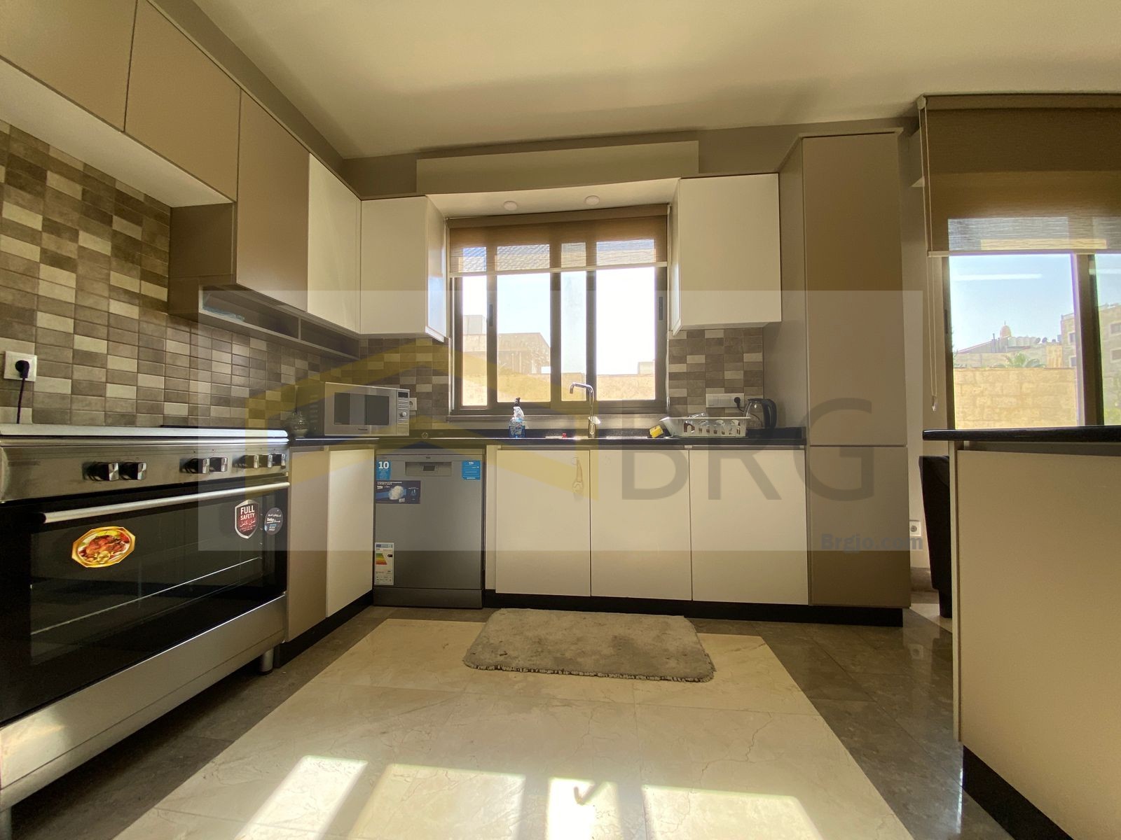 066c7bff-042b-44b8-a08b-e9cb3b5ebd6e