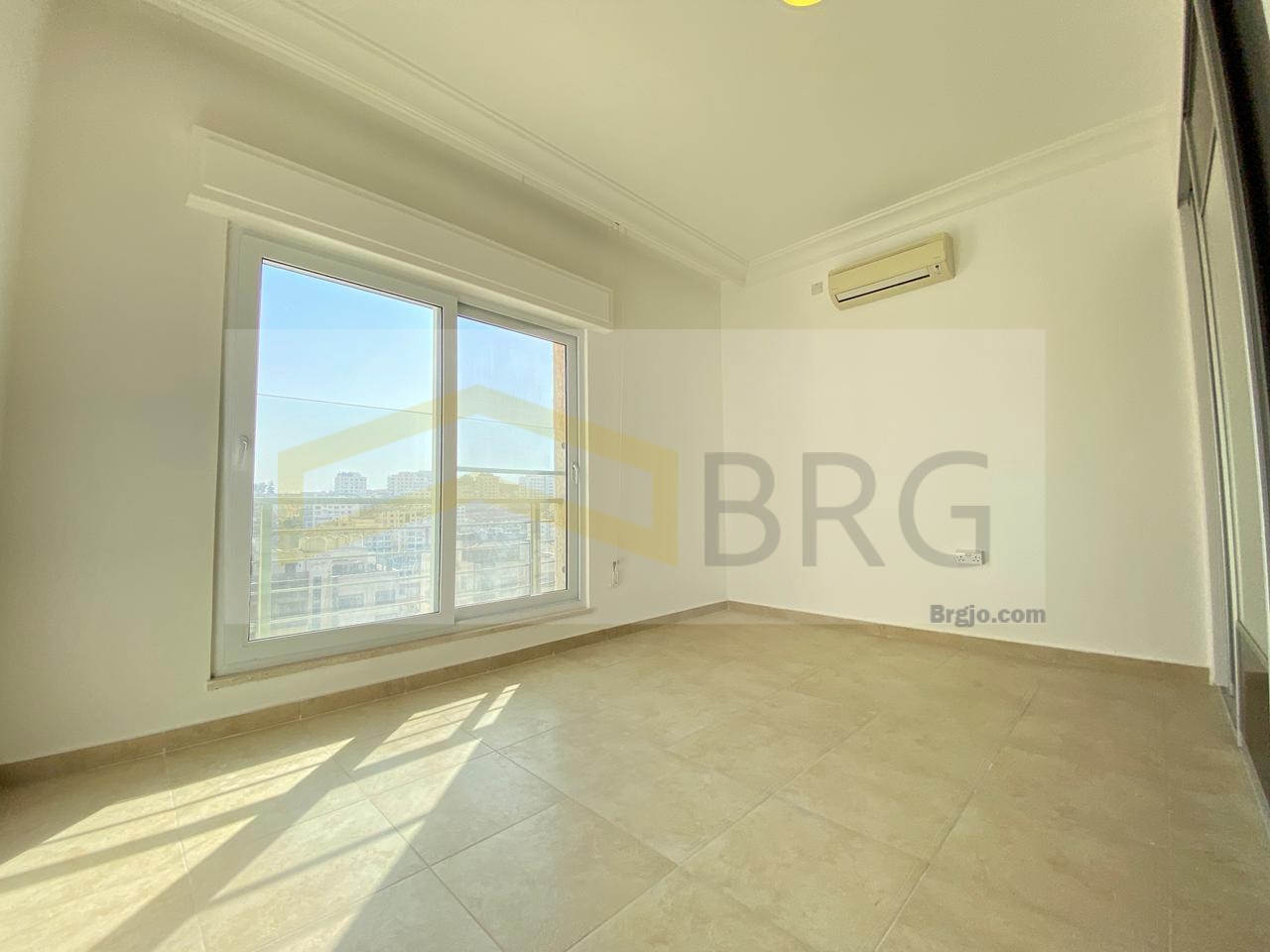 25664d2e-87d5-4e56-b775-f426019c0774