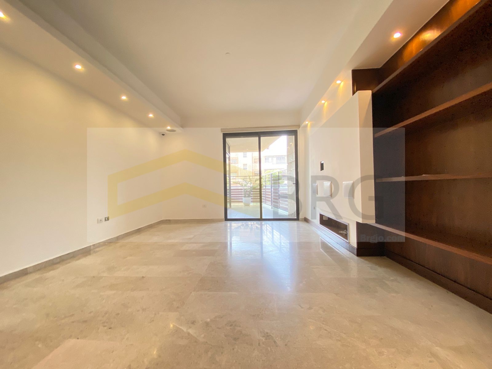 36519178-3d05-4bd1-8bd6-8aba2cb9873f