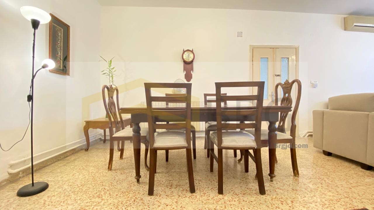 4925b2c3-2978-4770-9ab1-38beadec00b7