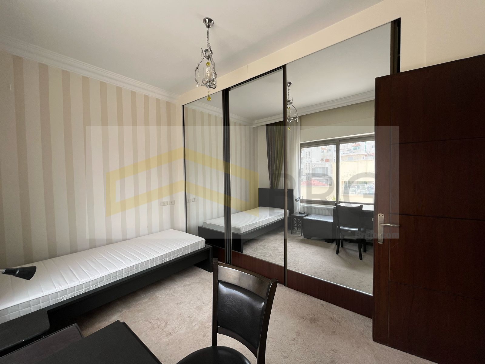 7b459f4b-45a9-4163-9914-9554b2c62764