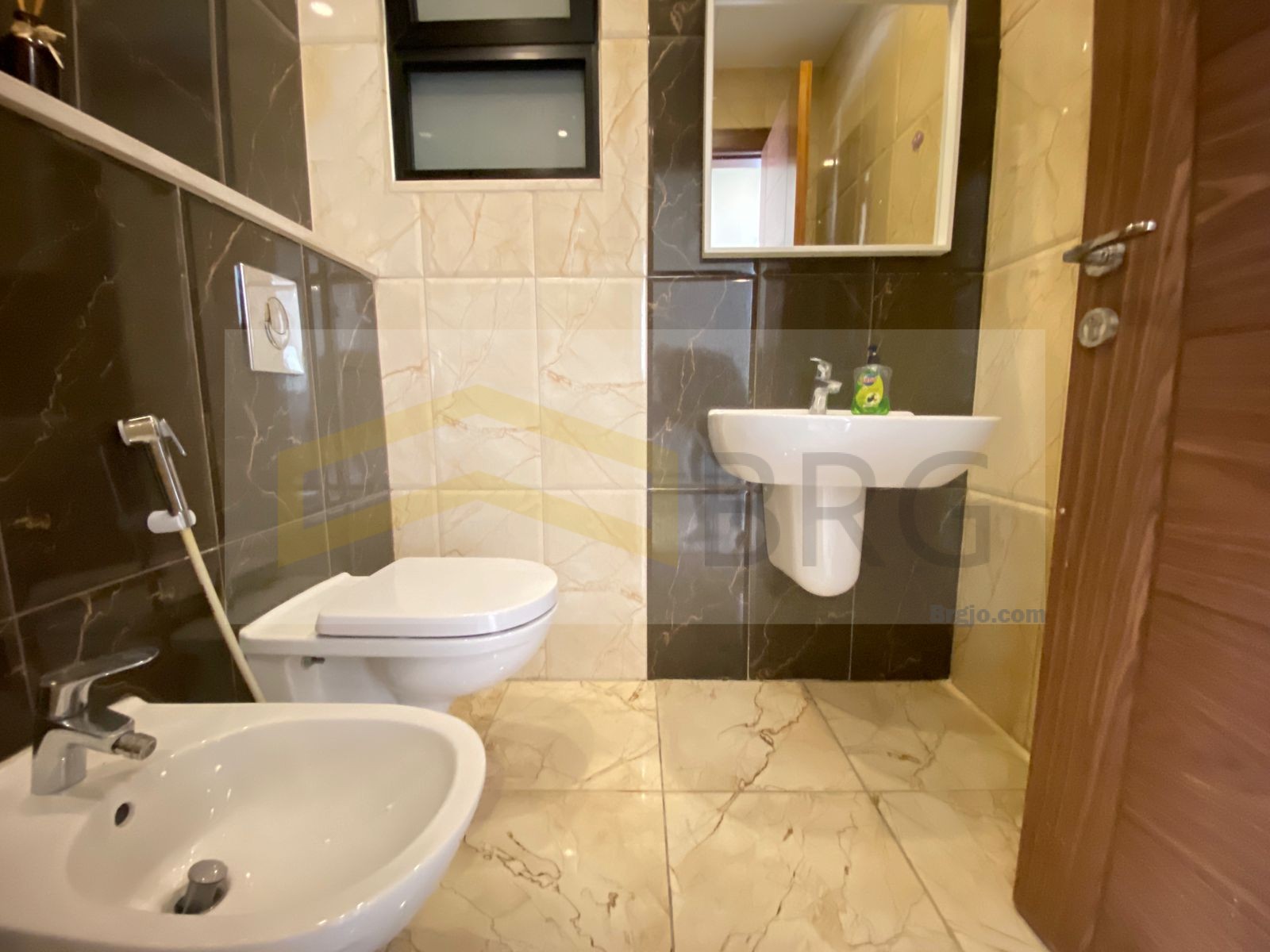 a051778e-493b-45f8-bae2-b39a1552a284